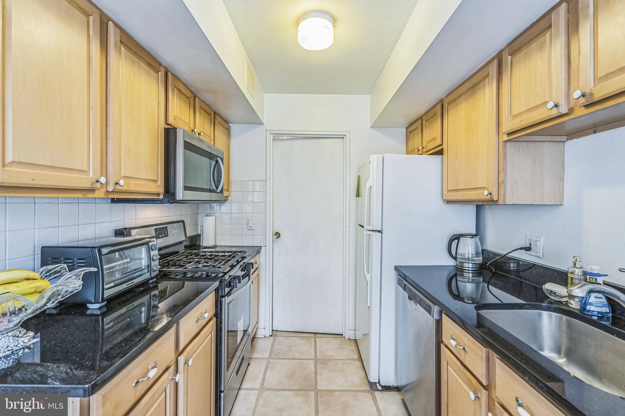 YORKTOWN - Residential