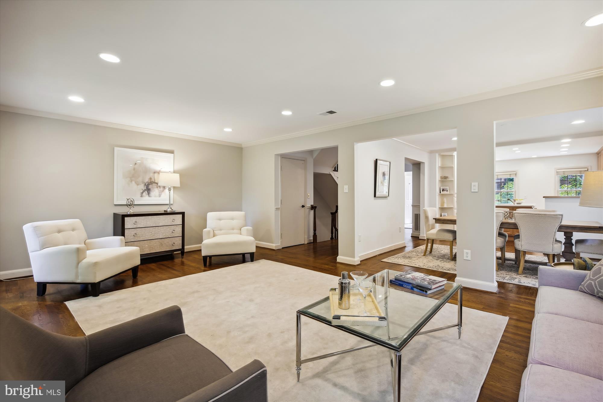 FOREST HILLS COMMONS - Residential