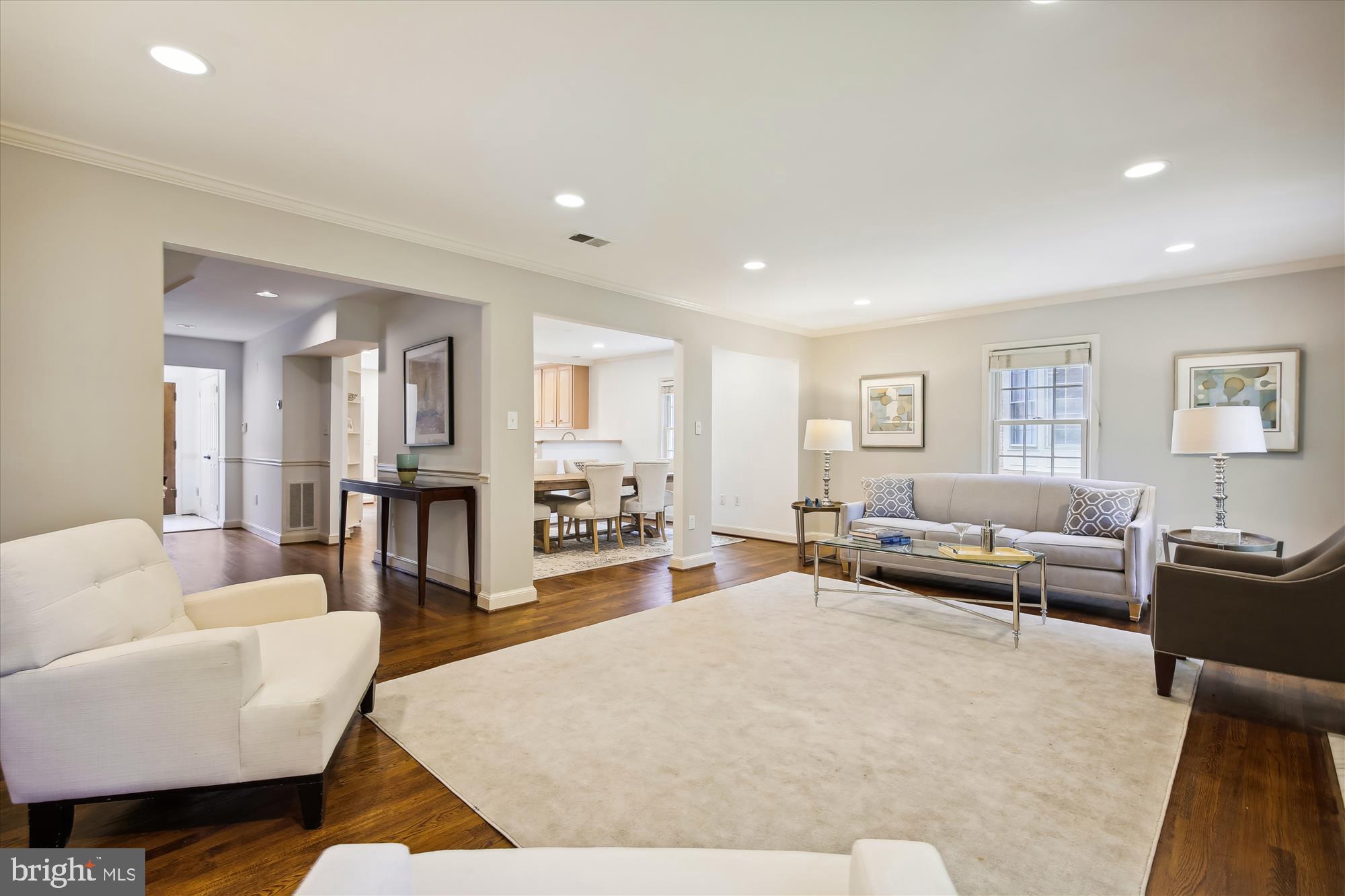 FOREST HILLS COMMONS - Residential