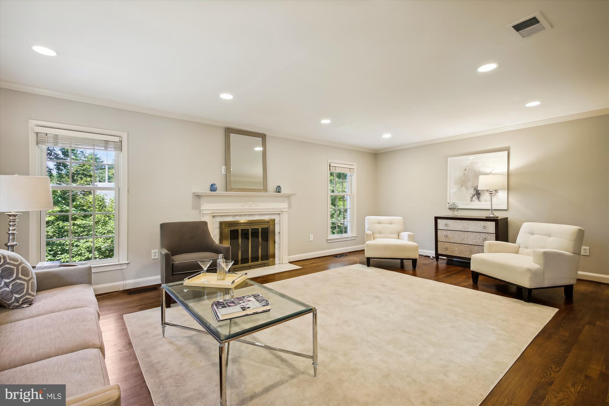 FOREST HILLS COMMONS - Residential