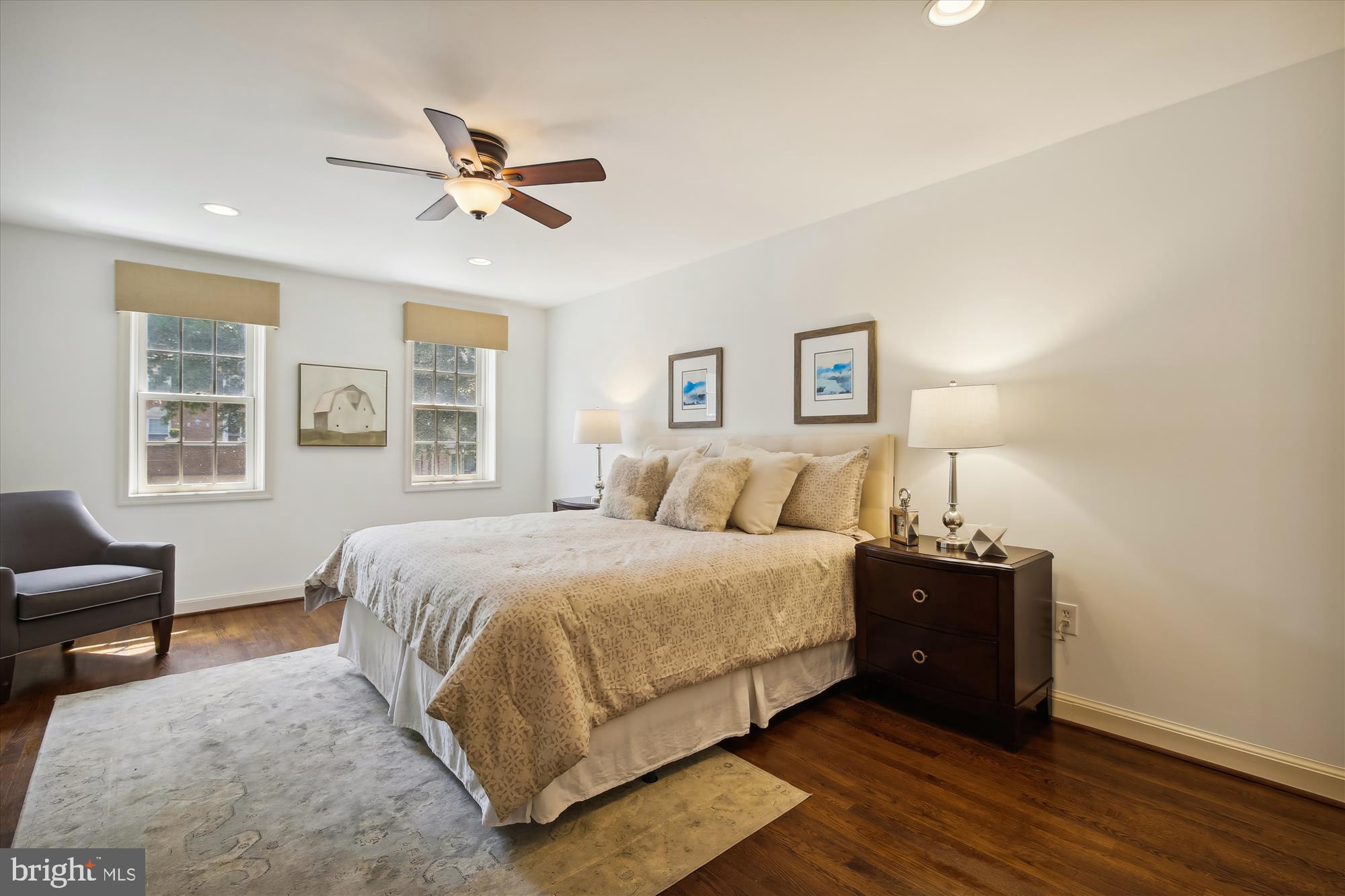 FOREST HILLS COMMONS - Residential