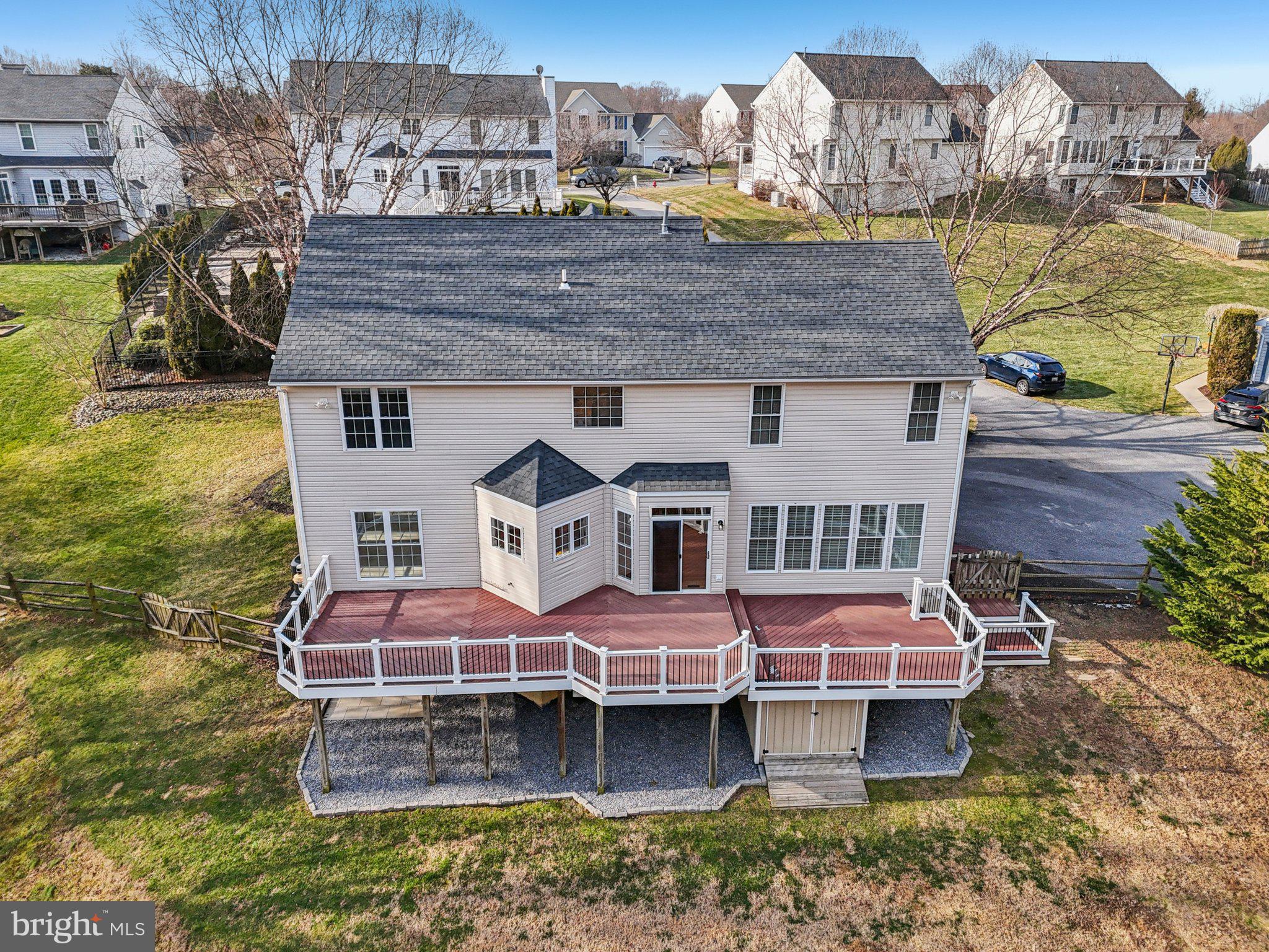 EDGEWOOD - Residential