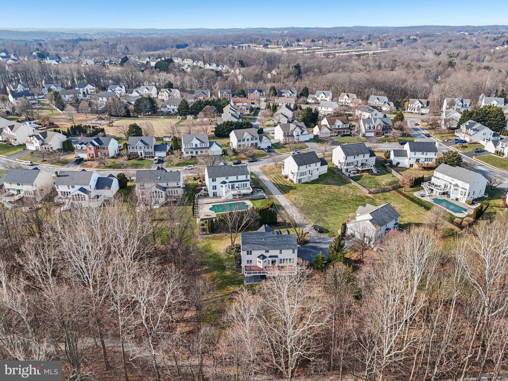 EDGEWOOD - Residential