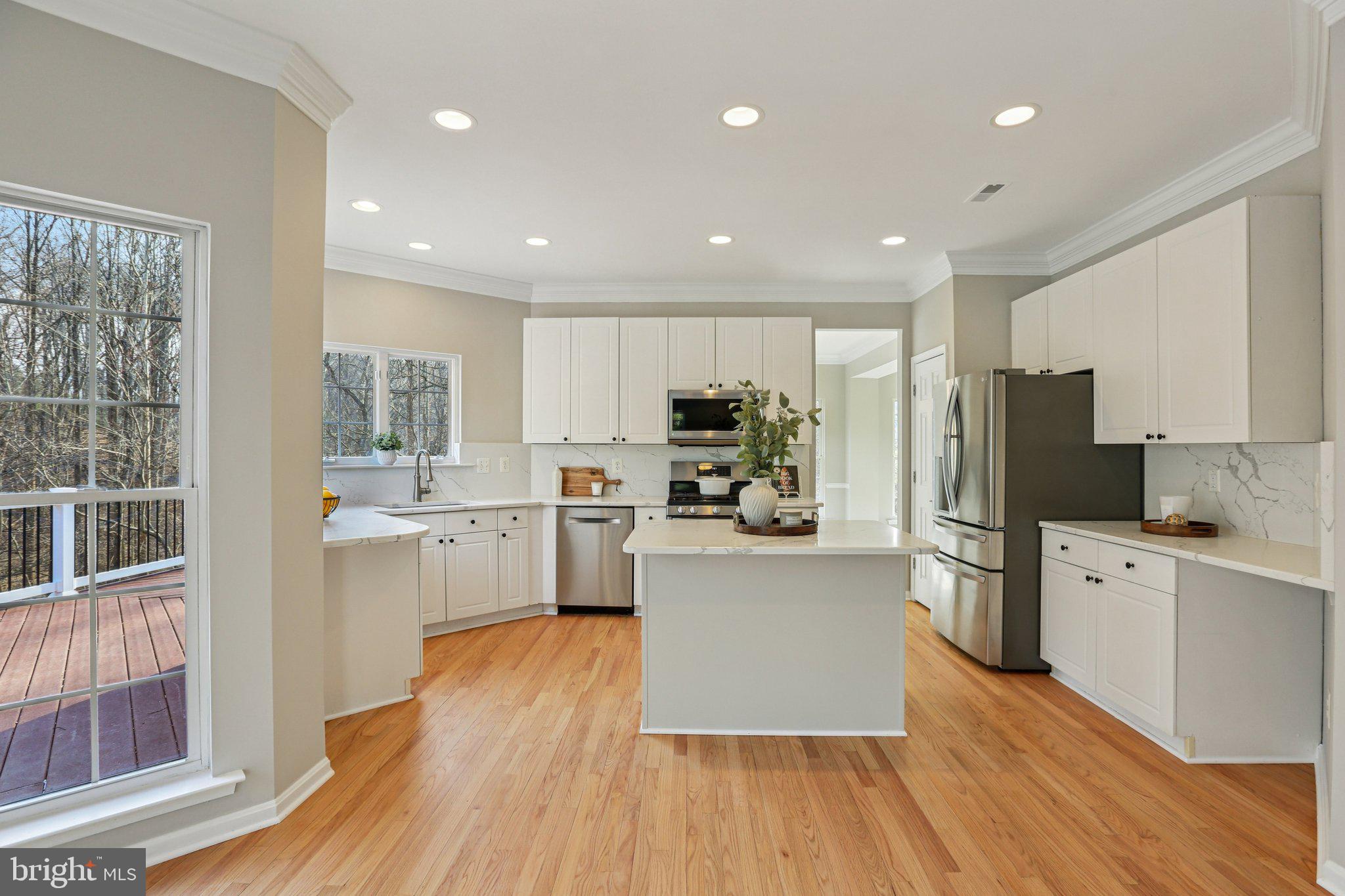 EDGEWOOD - Residential