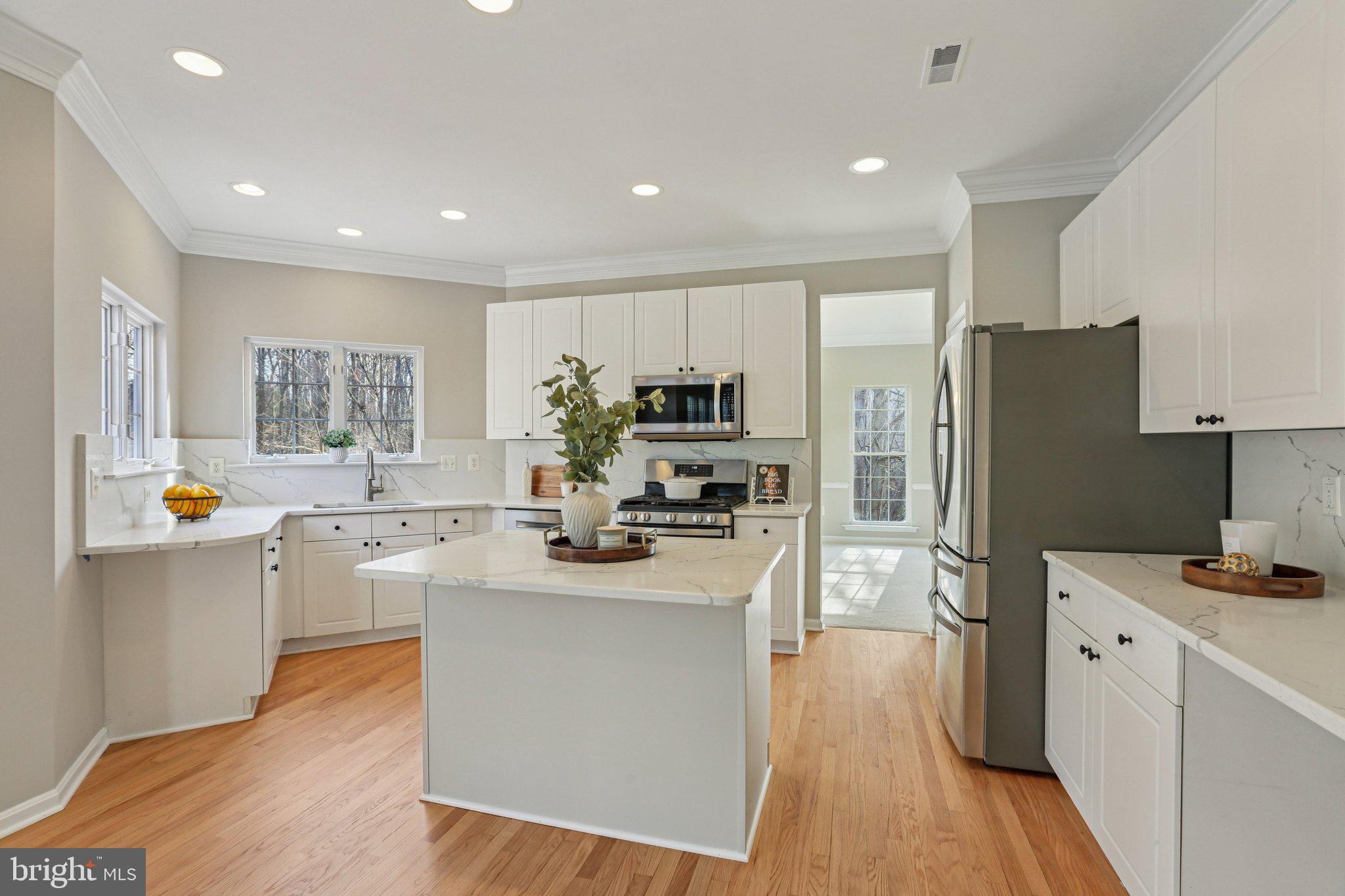 EDGEWOOD - Residential