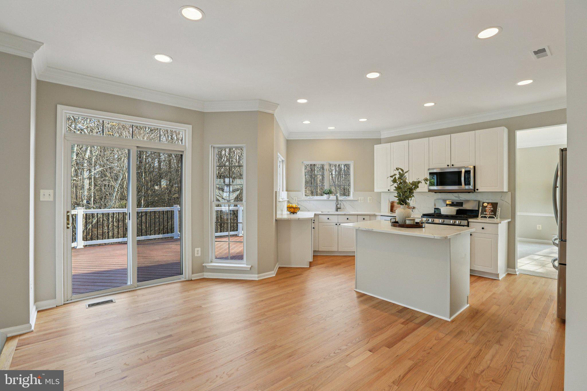 EDGEWOOD - Residential