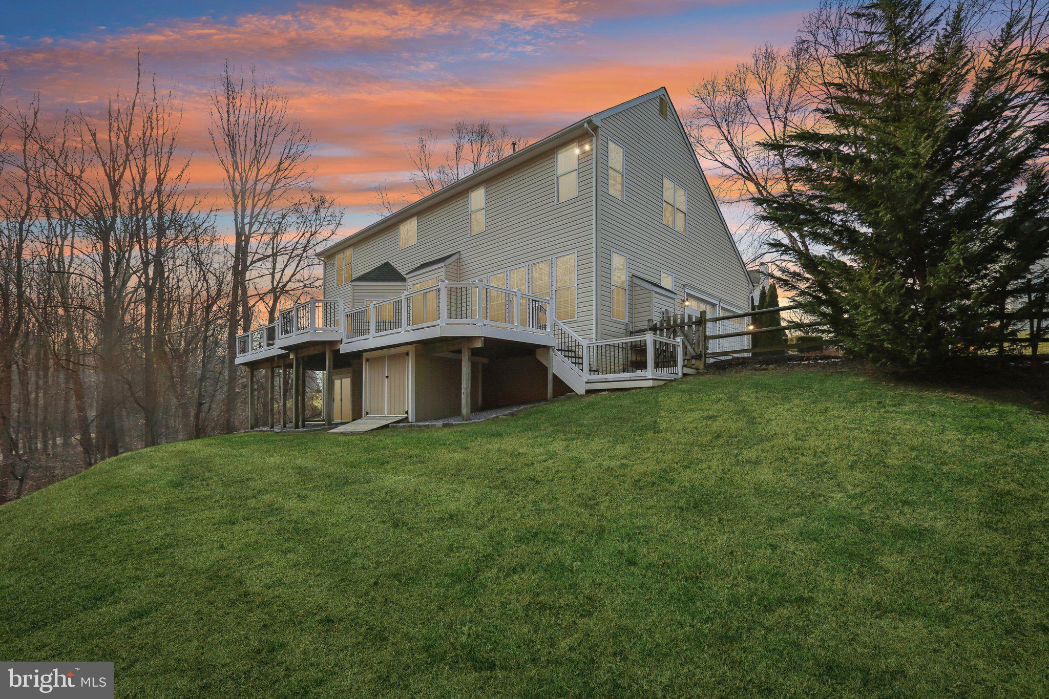 EDGEWOOD - Residential