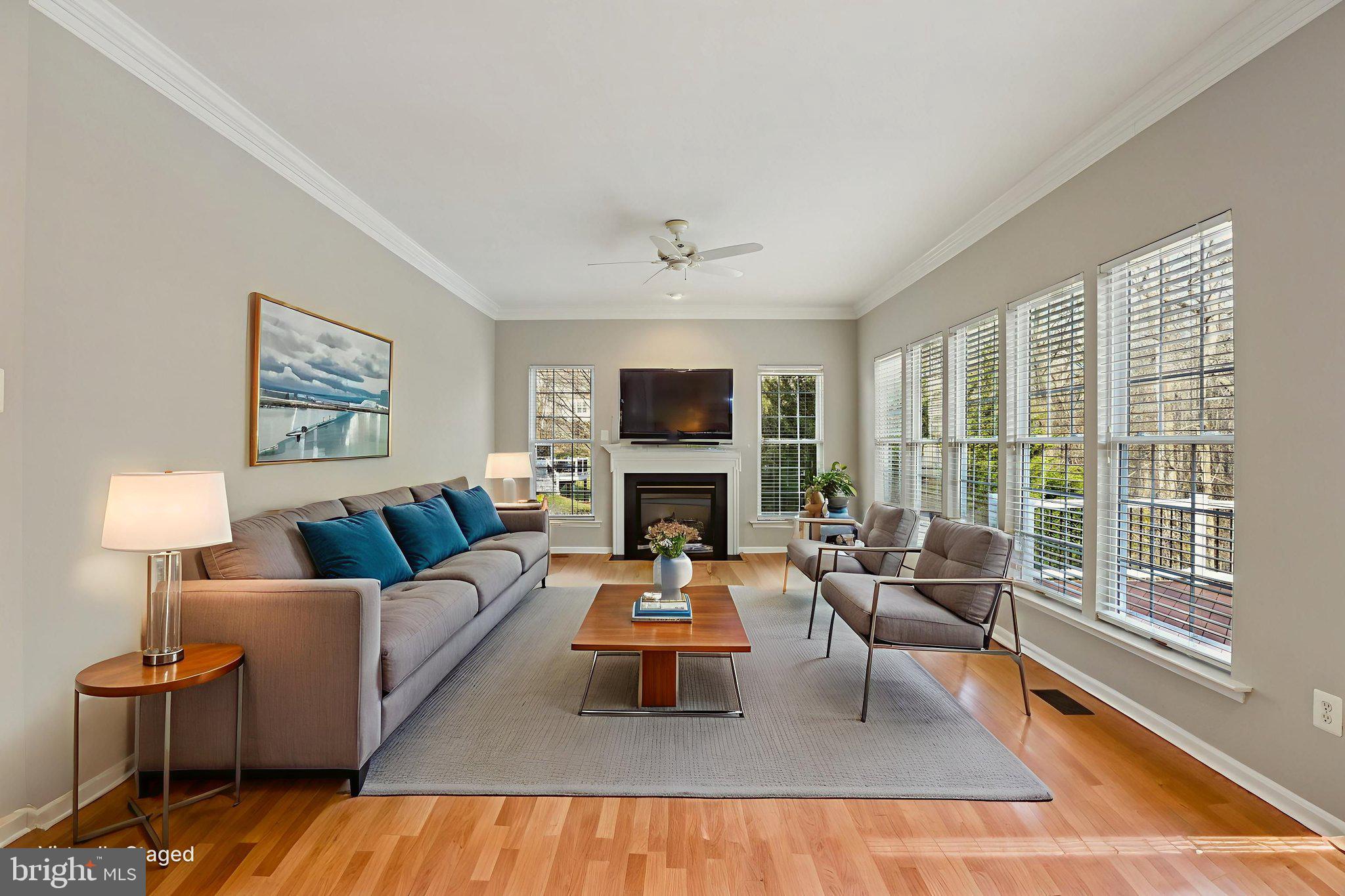 EDGEWOOD - Residential