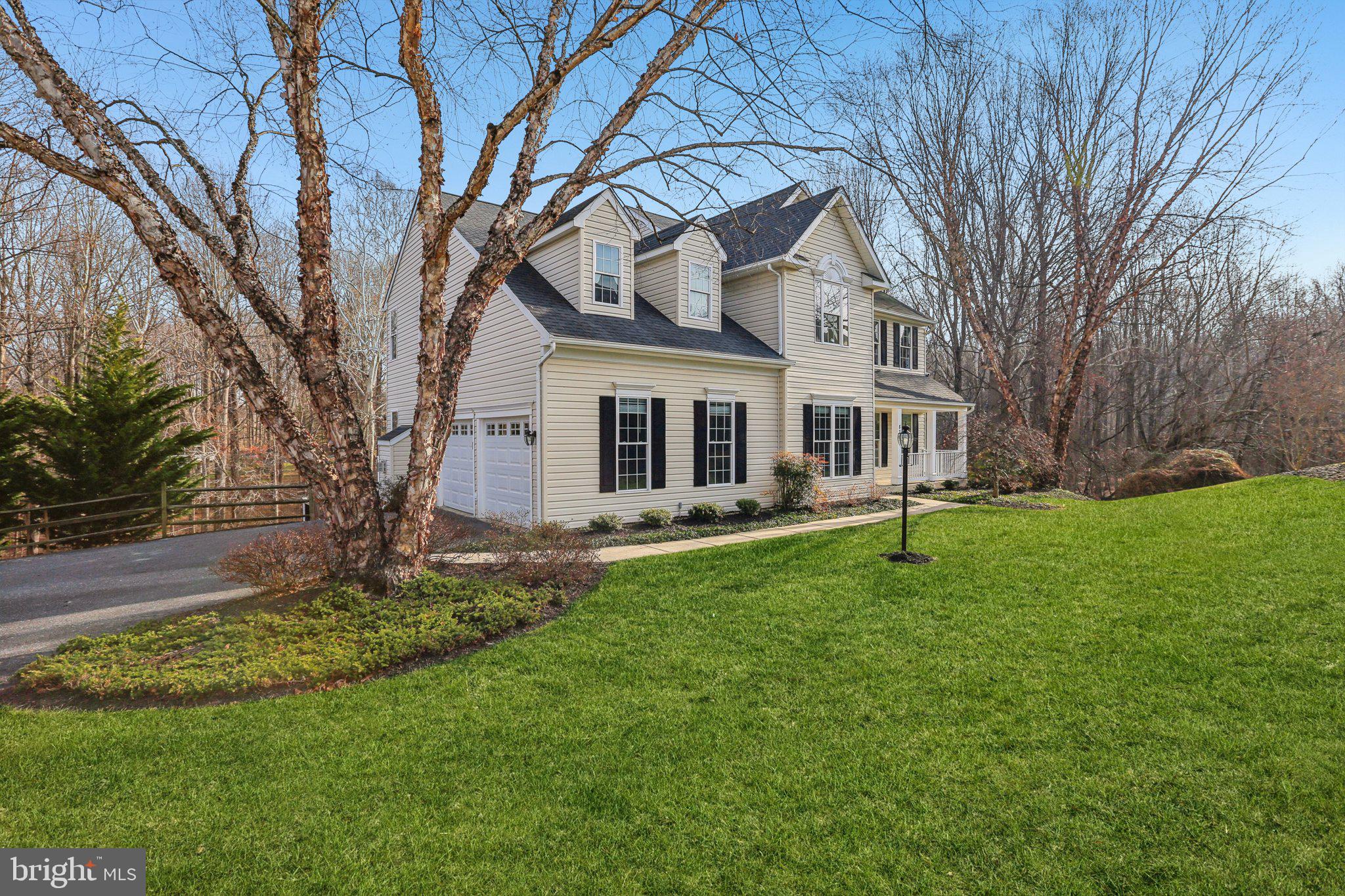 EDGEWOOD - Residential