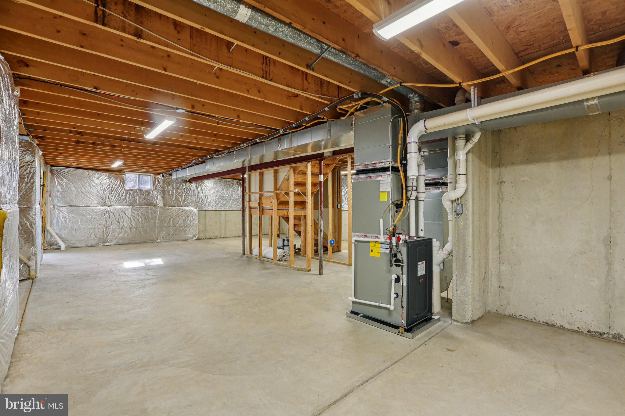 EDGEWOOD - Residential