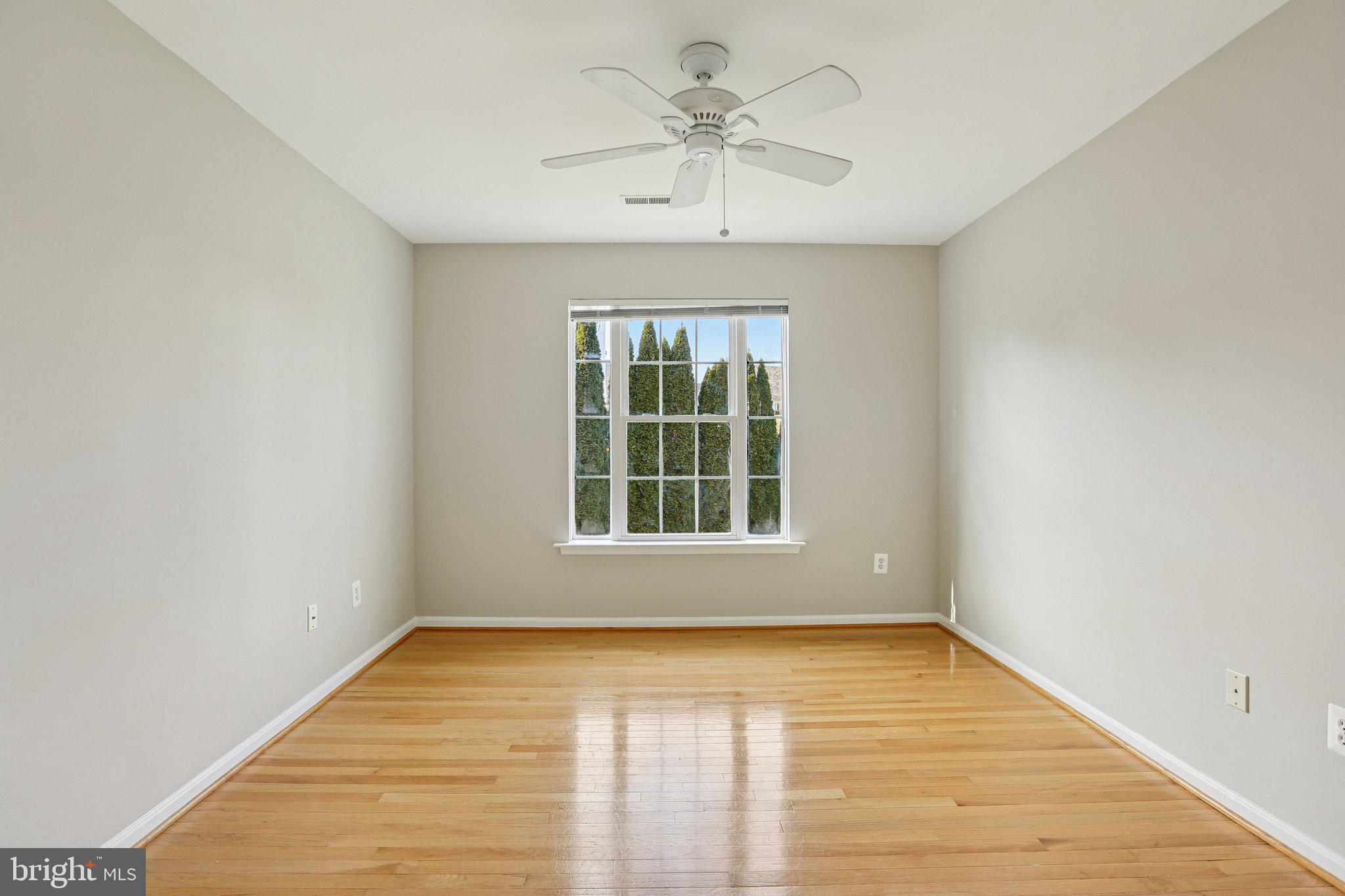 EDGEWOOD - Residential