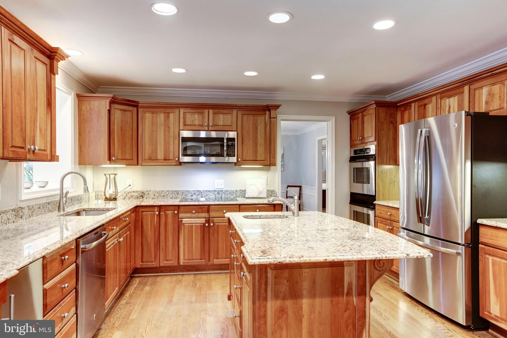 RIVER FALLS - Residential