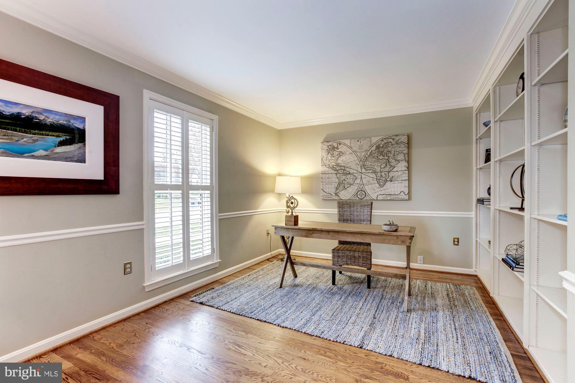 RIVER FALLS - Residential