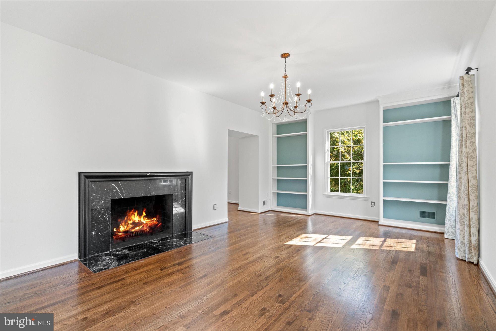 SCOTTS RUN - Residential