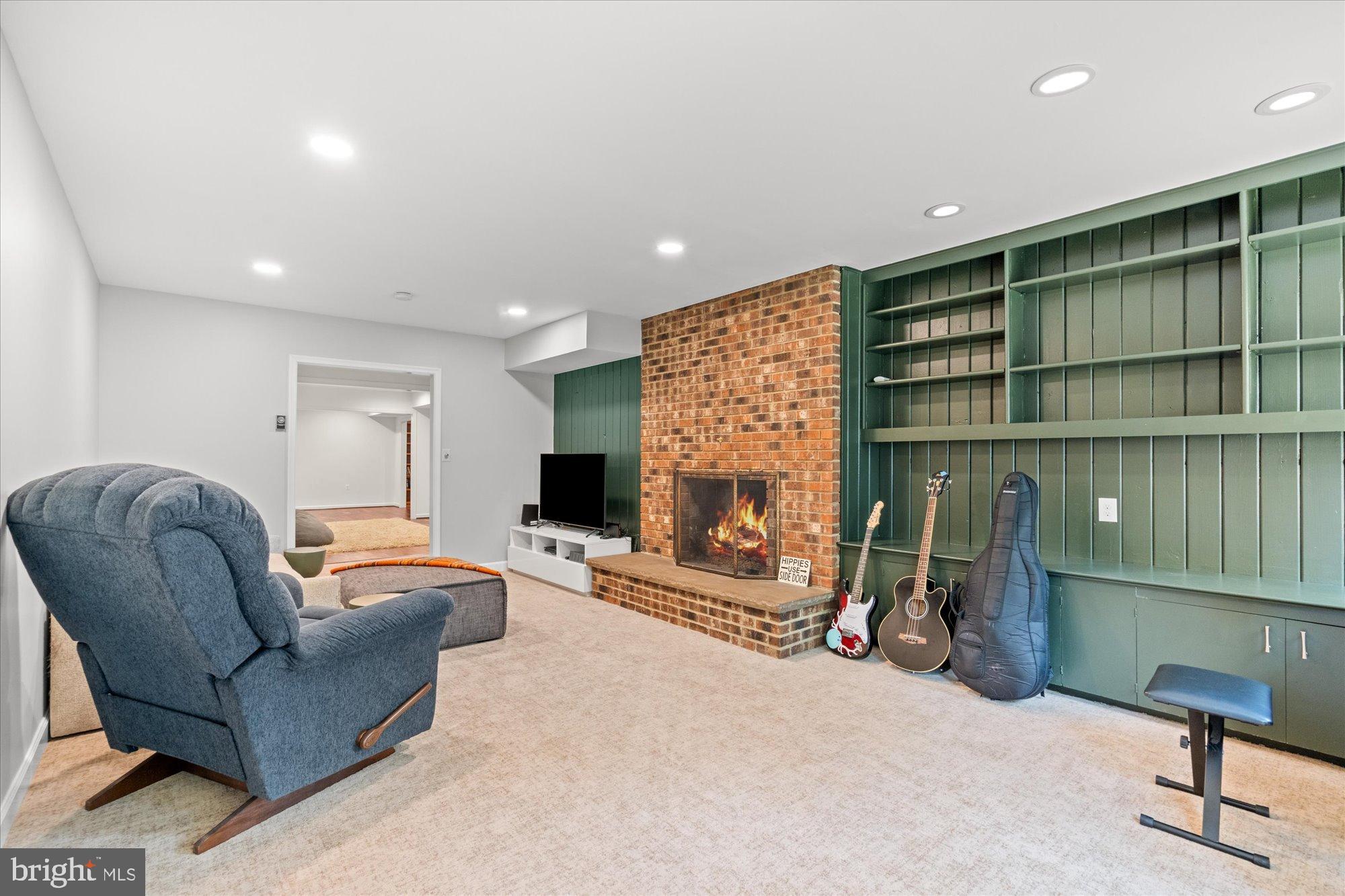 SCOTTS RUN - Residential