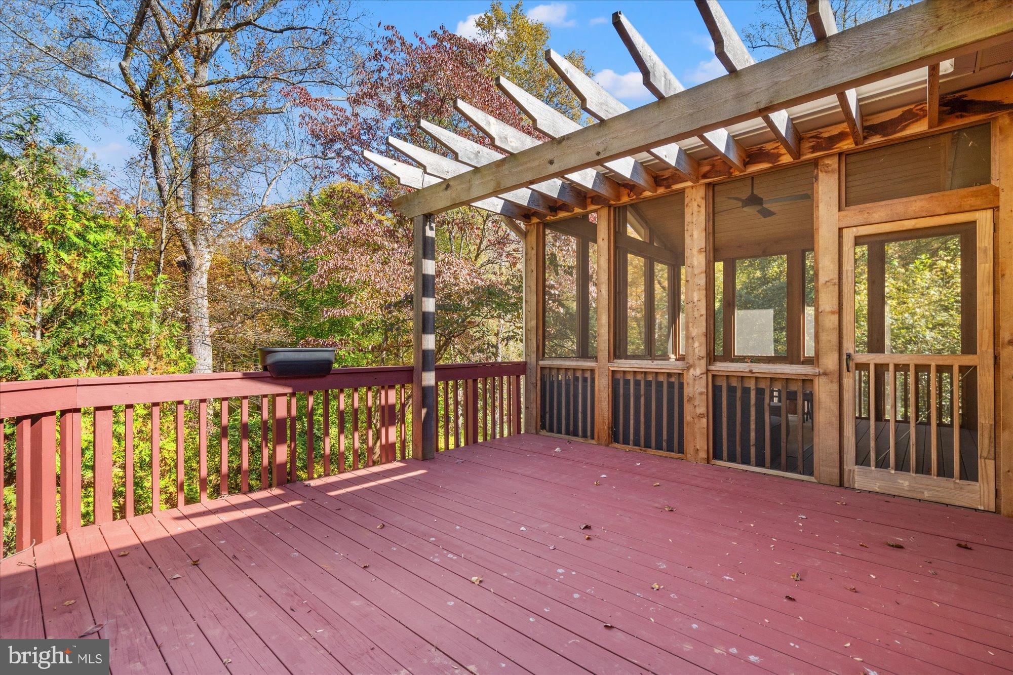 SCOTTS RUN - Residential