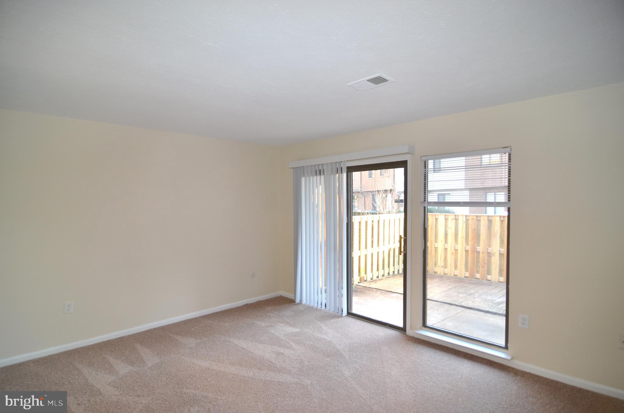 WAKEFIELD NEIGHBORHOOD - Residential Lease