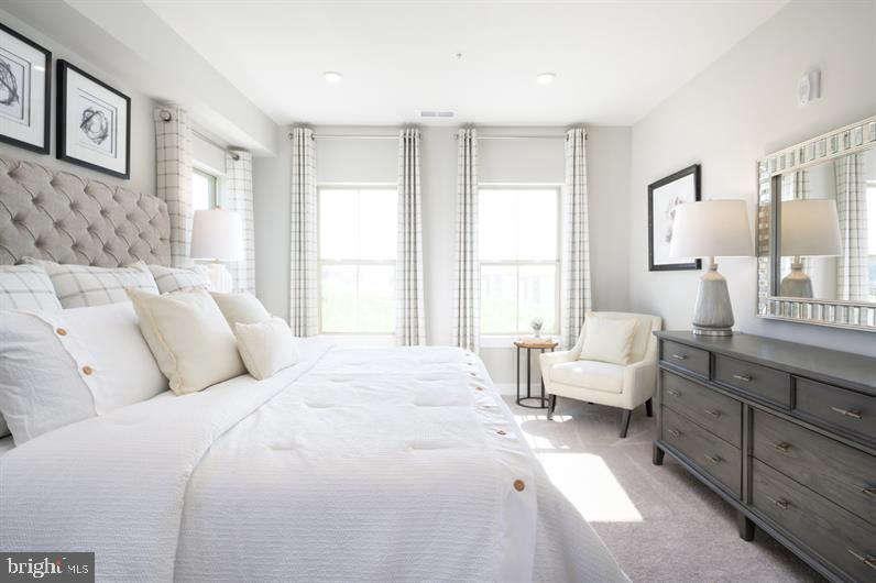 URBANA - Residential