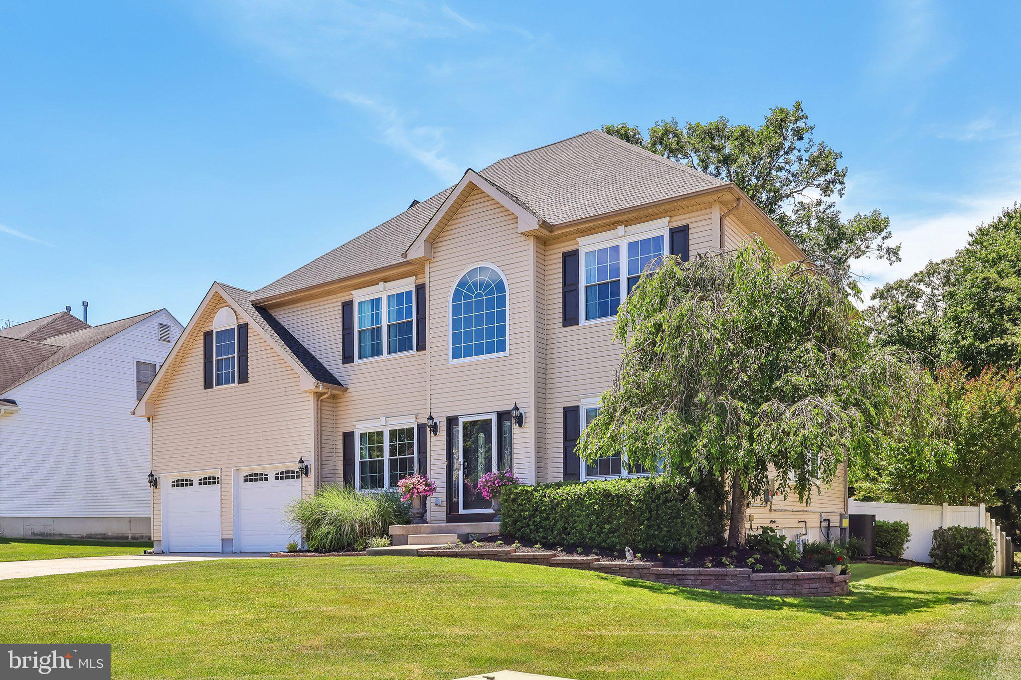 3 MORGAN HILL COURT