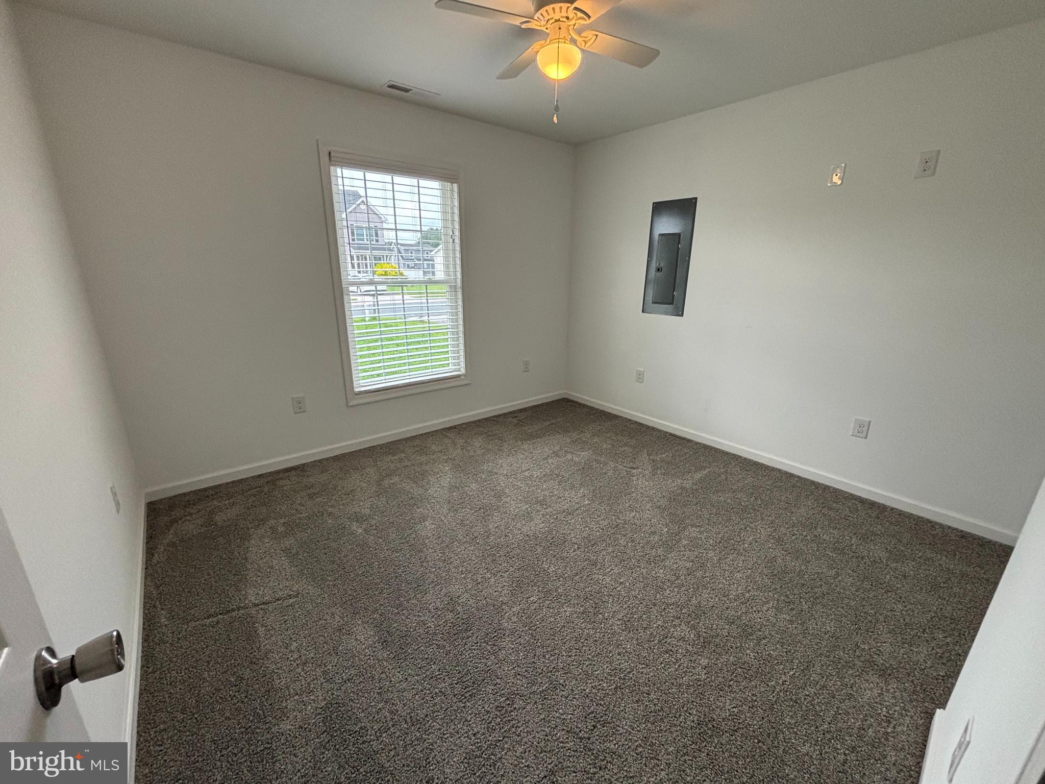 SOUTHERN FLDS - Residential