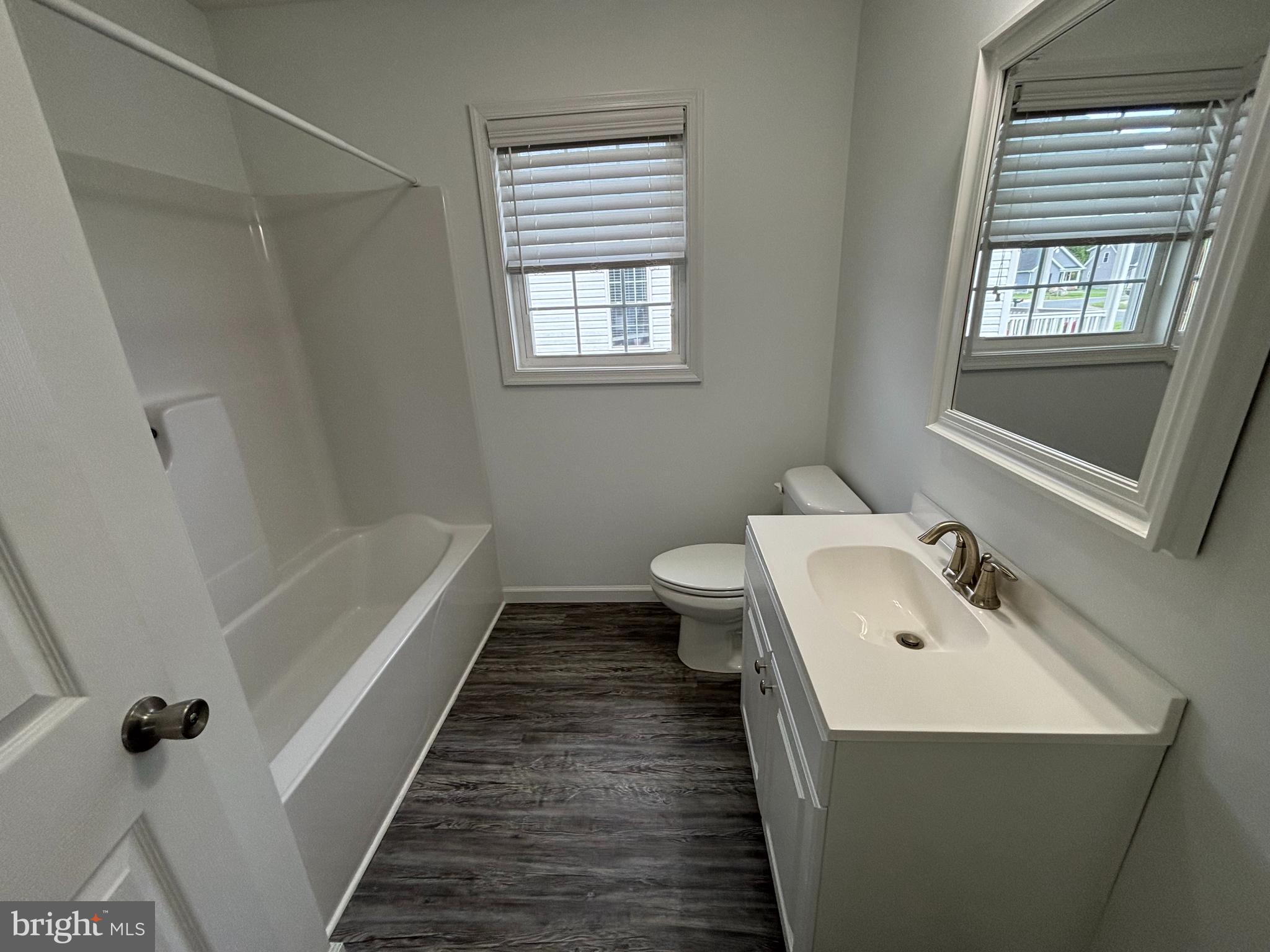 SOUTHERN FLDS - Residential