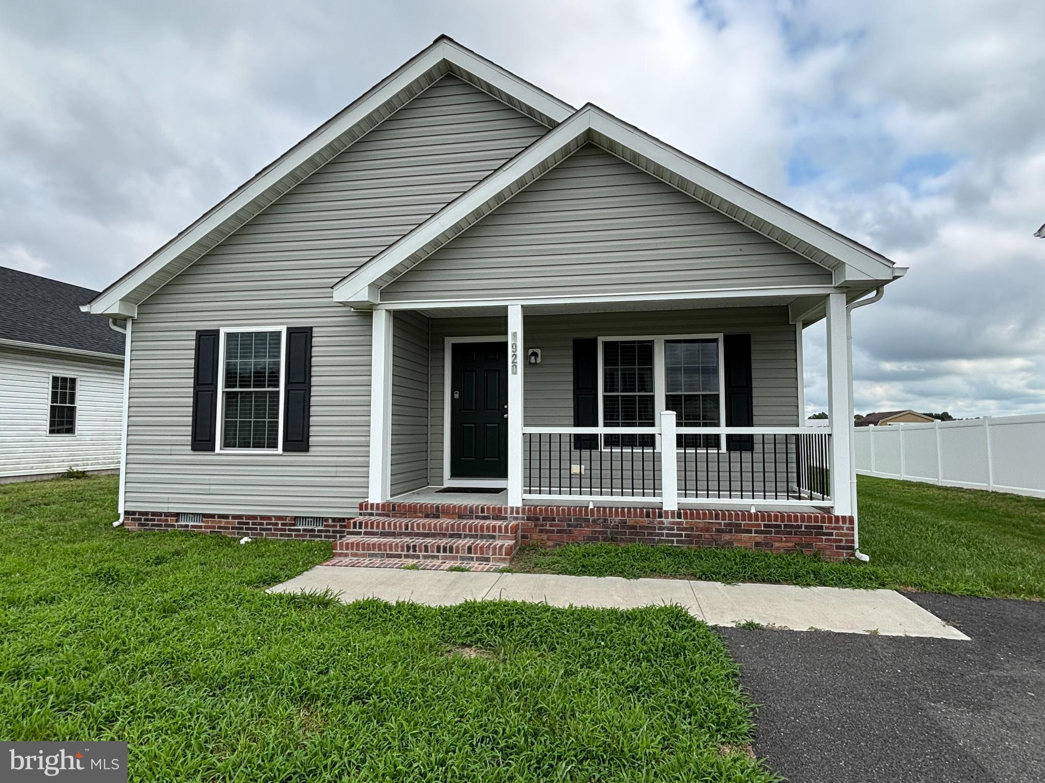 SOUTHERN FLDS - Residential