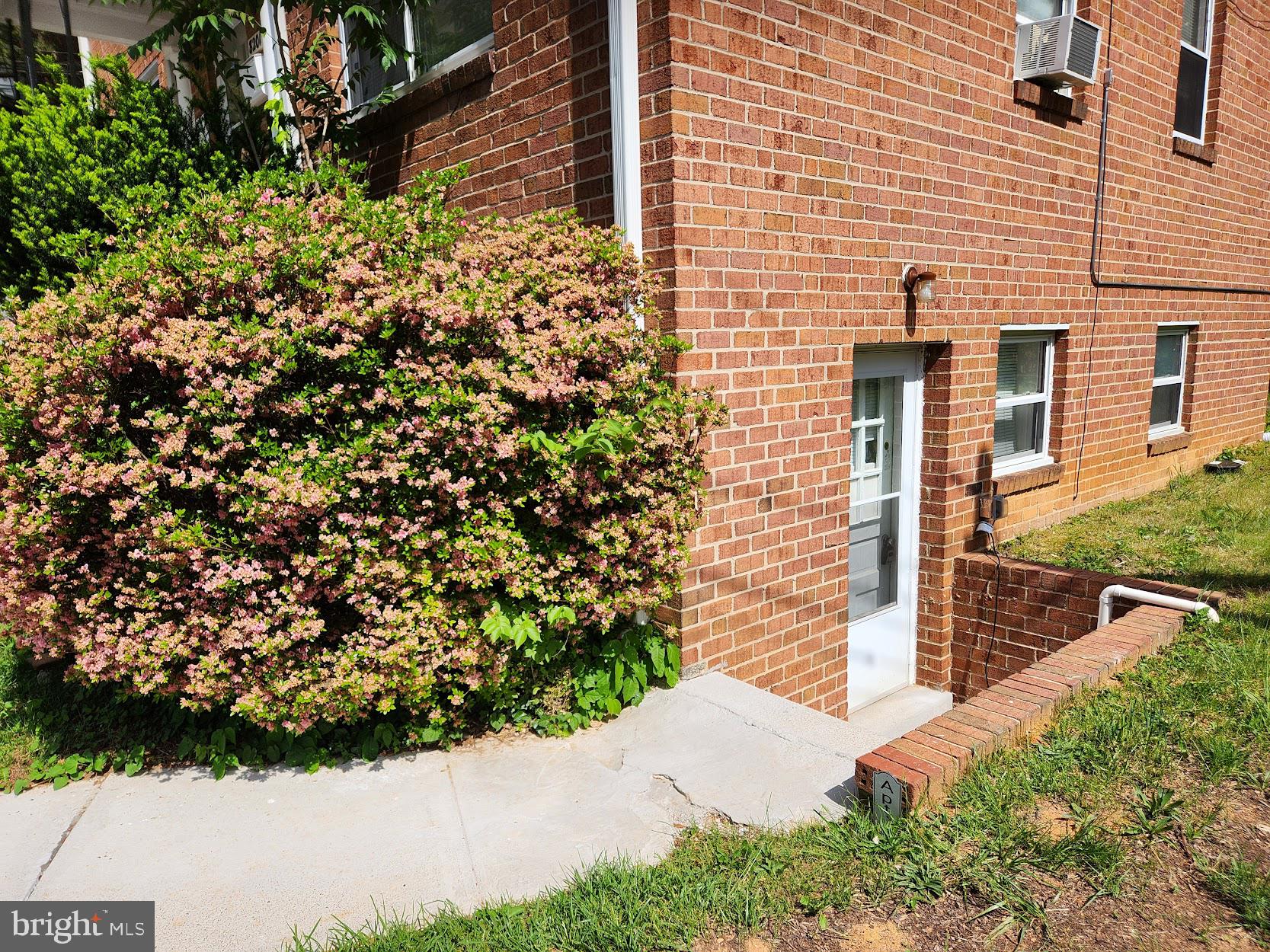 TAKOMA PARK - Residential Lease