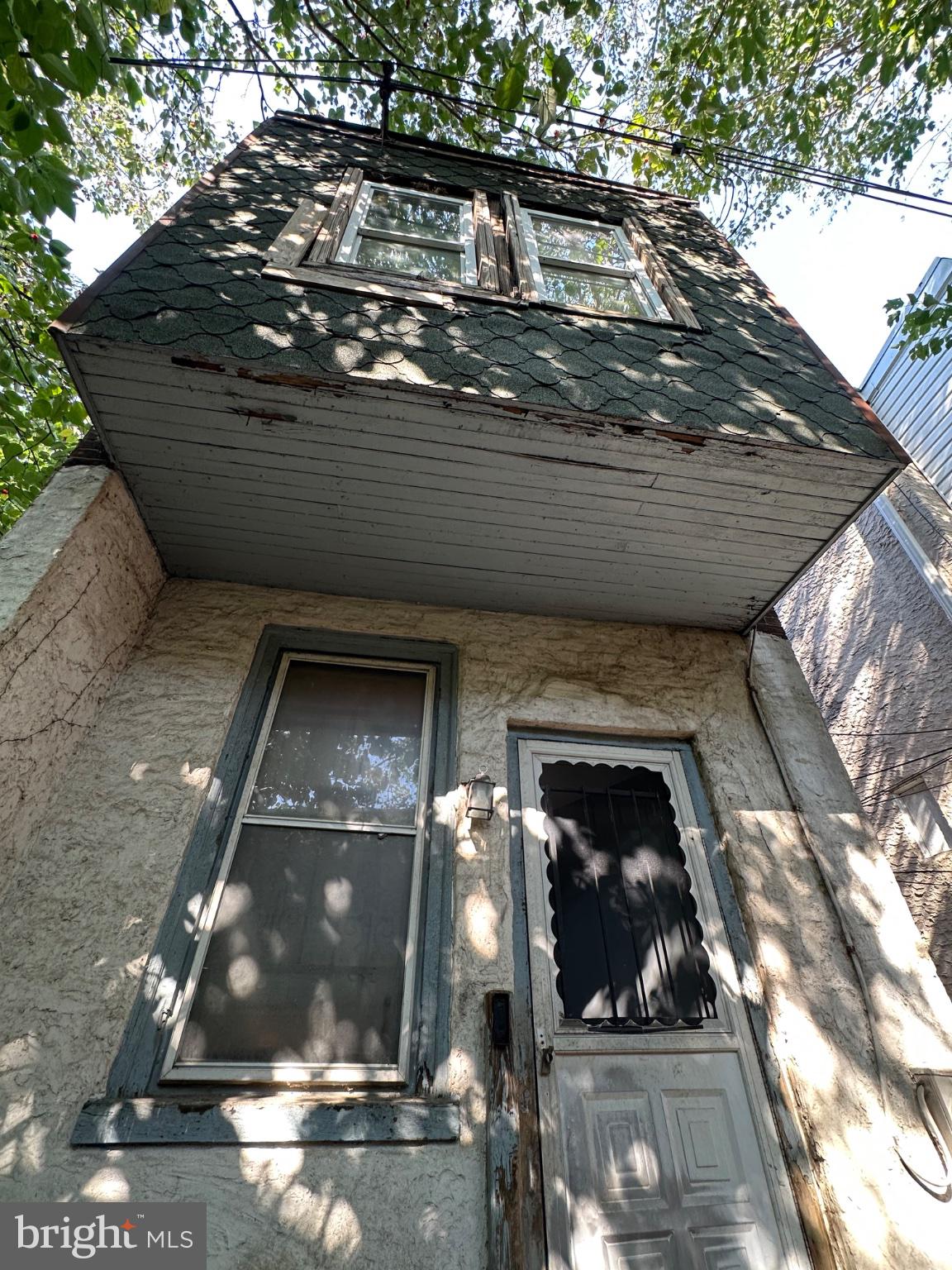 5236 LOCUST STREET