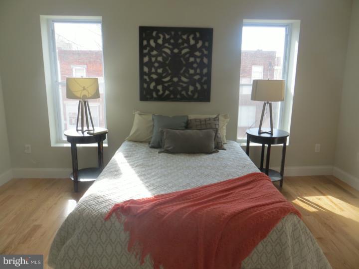 POINT BREEZE - Residential