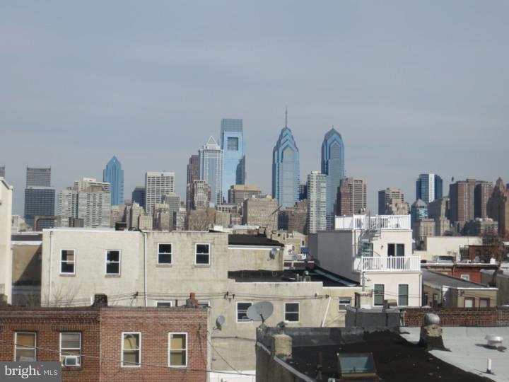 POINT BREEZE - Residential