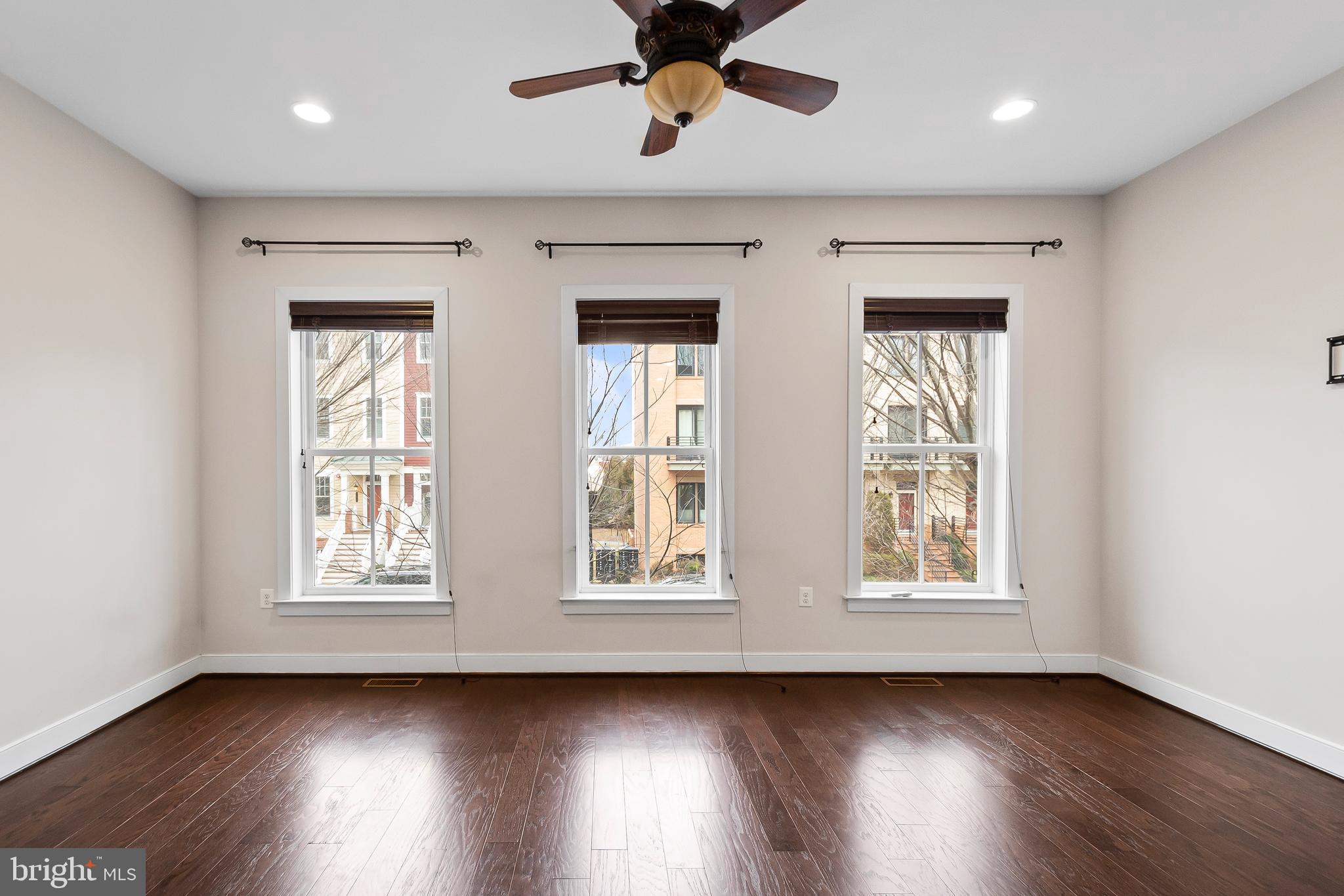 POTOMAC YARD - Residential