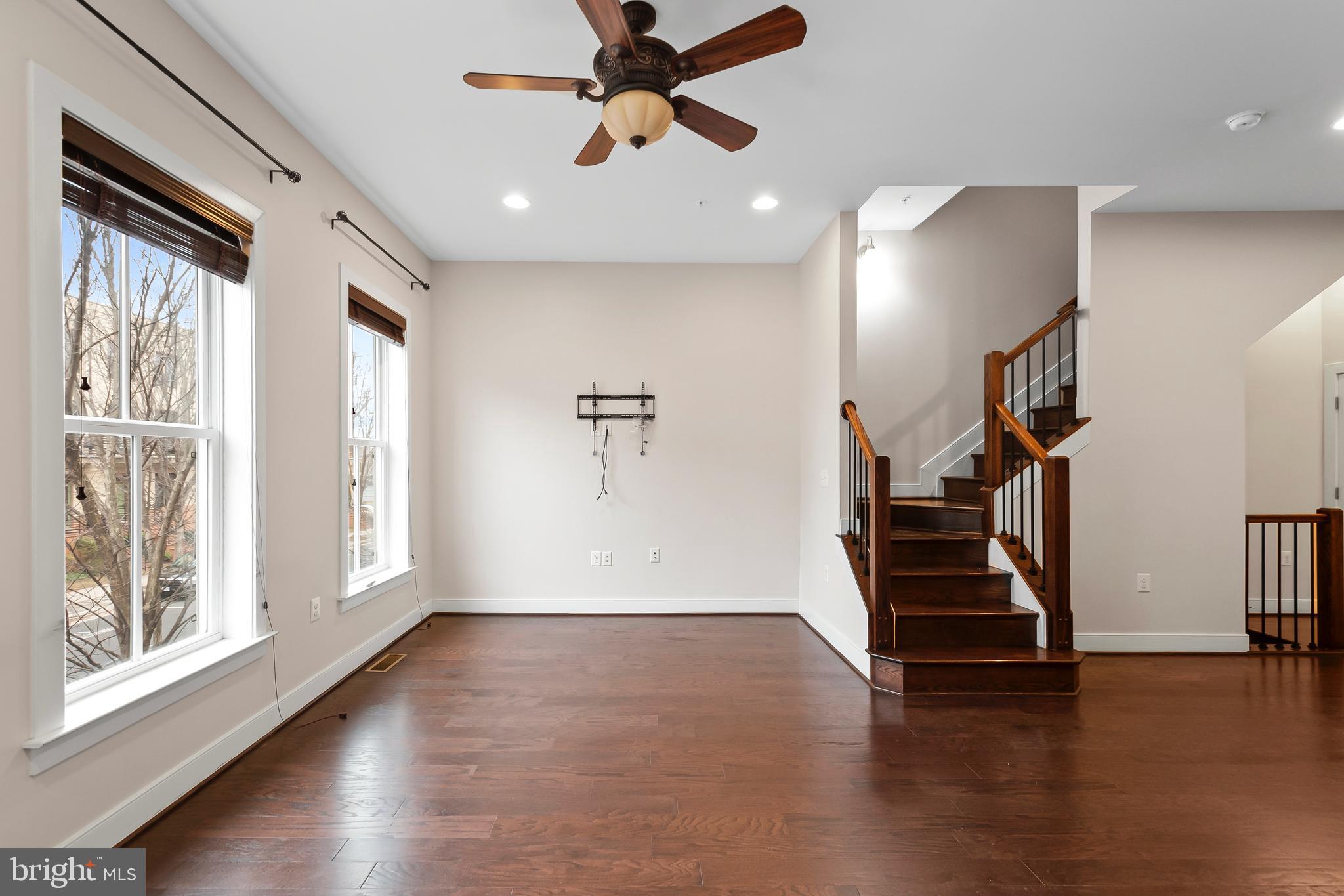 POTOMAC YARD - Residential