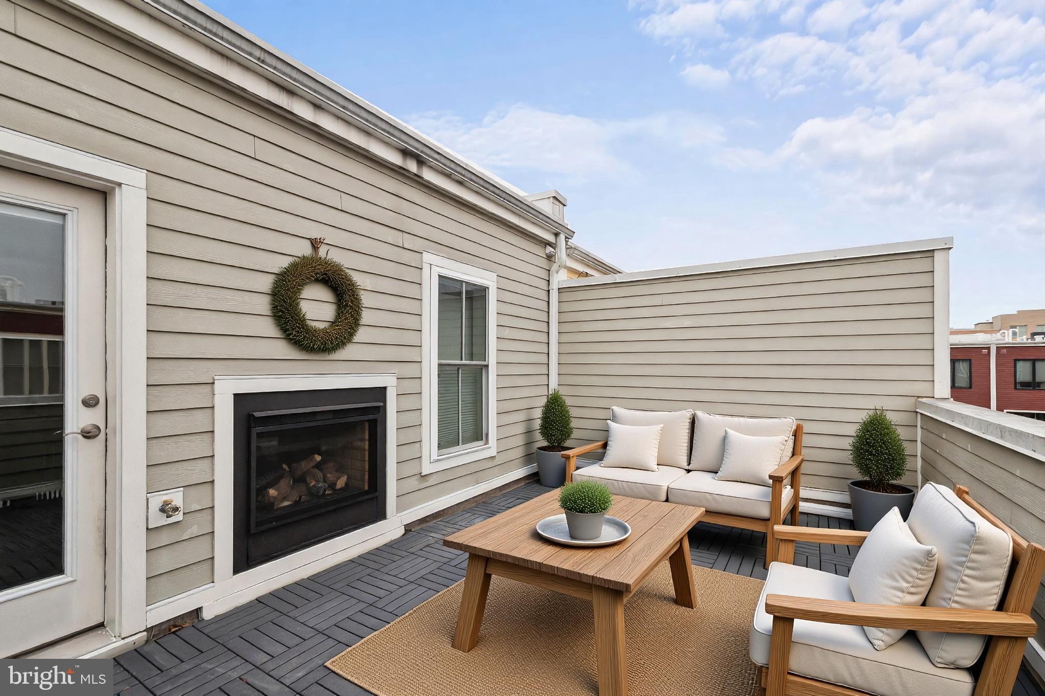 POTOMAC YARD - Residential