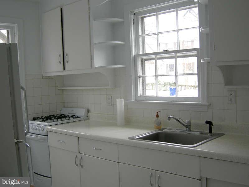 PARKHURST - Residential Lease