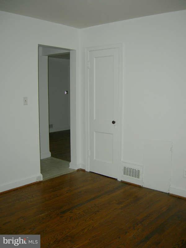 PARKHURST - Residential Lease