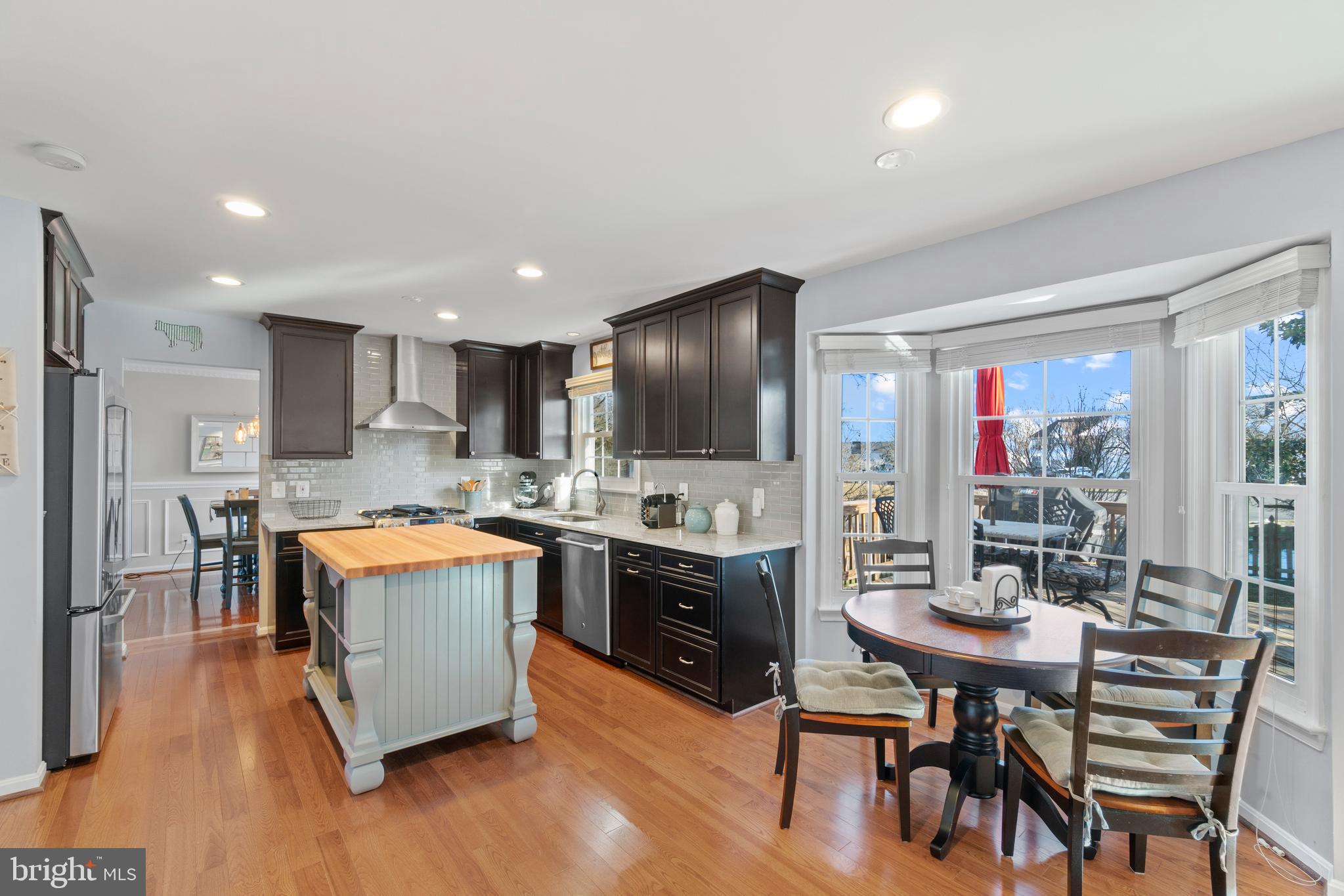 ASHBURN VILLAGE - Residential