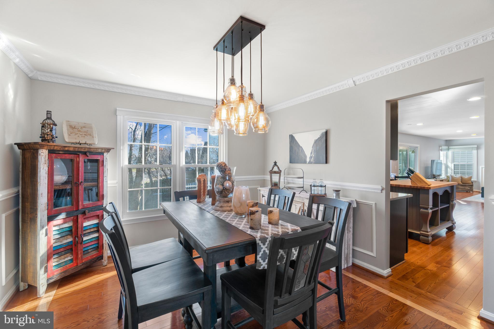 ASHBURN VILLAGE - Residential