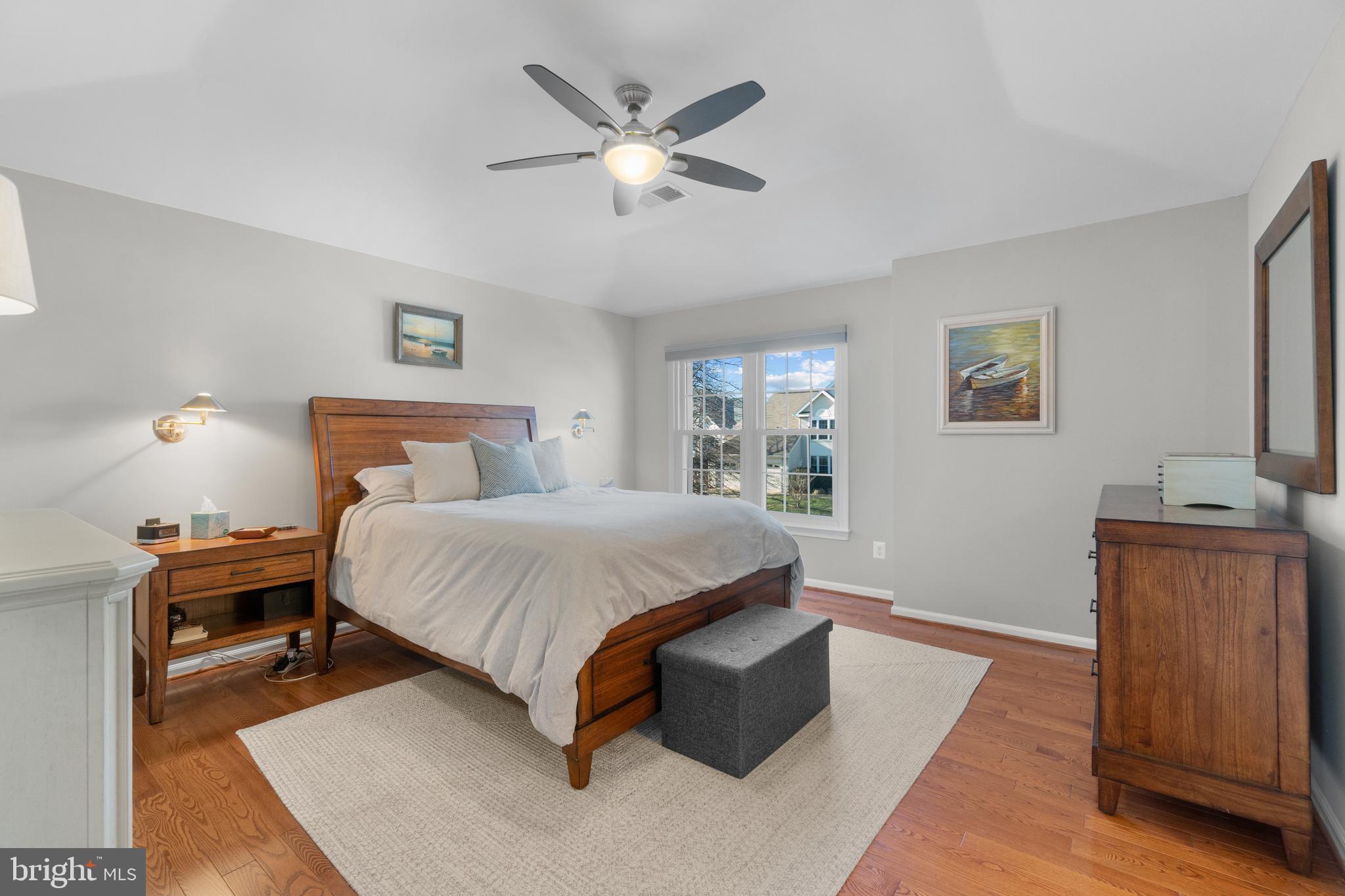 ASHBURN VILLAGE - Residential