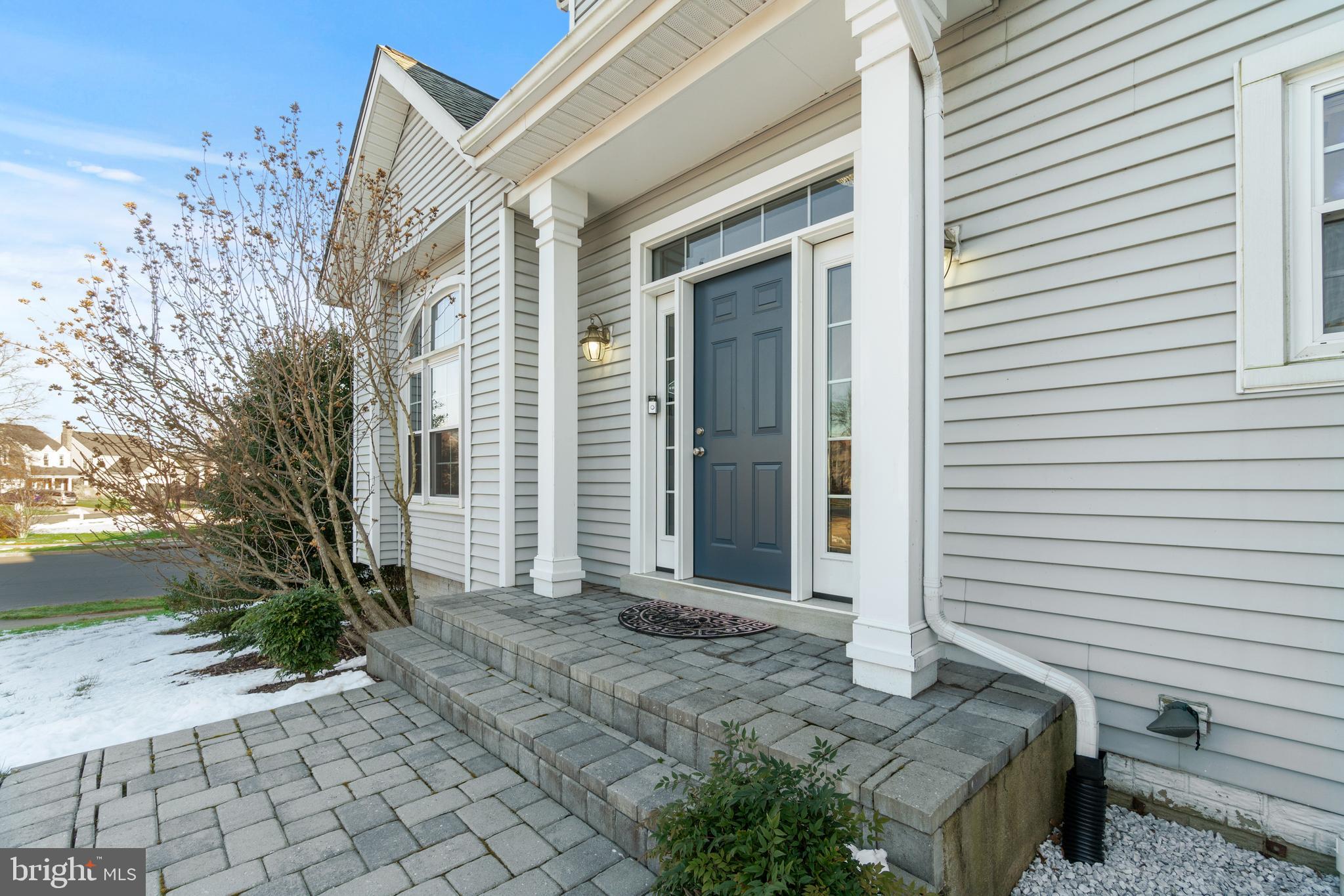 ASHBURN VILLAGE - Residential