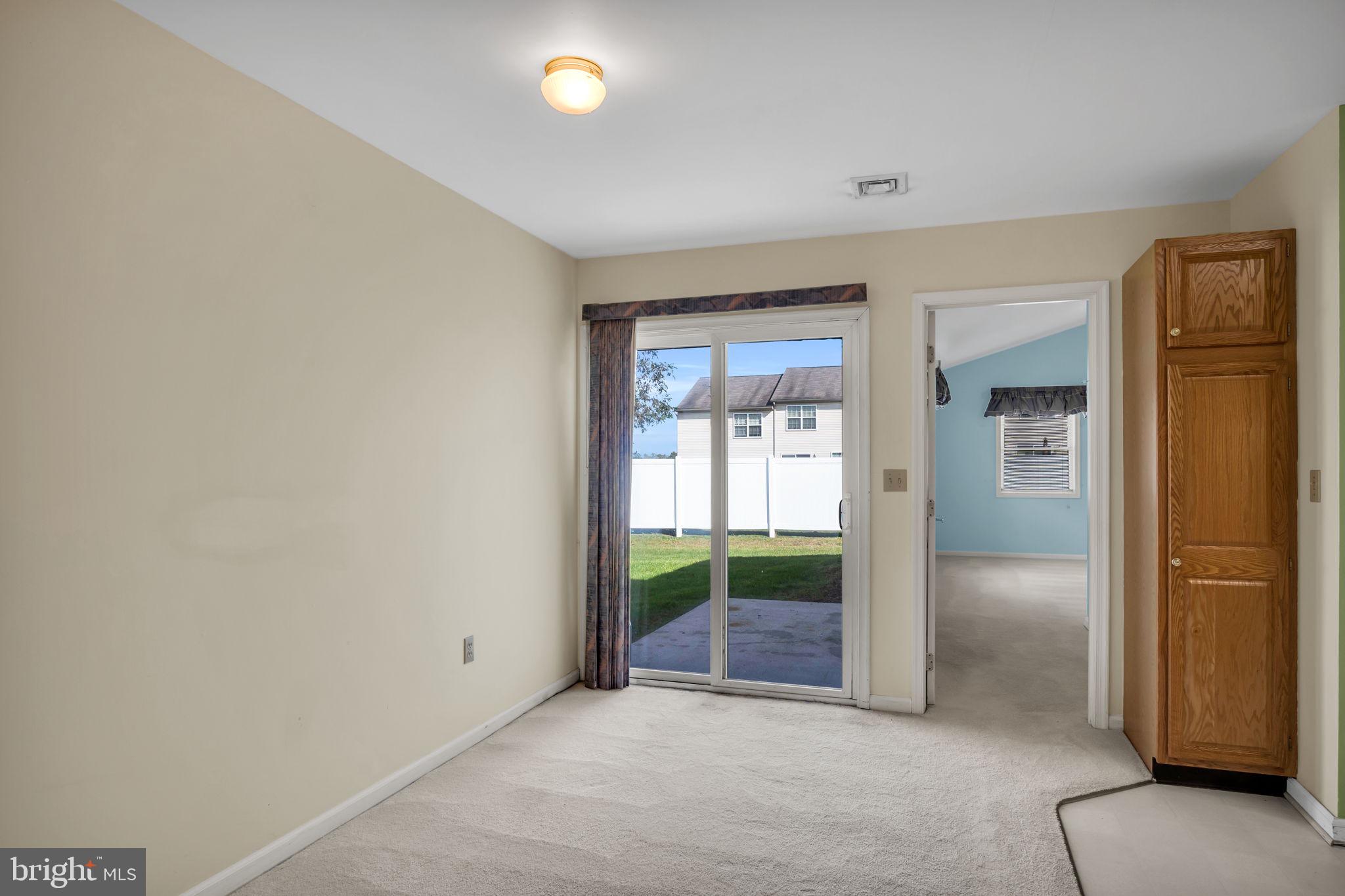 CAPITAL RIDGE - Residential