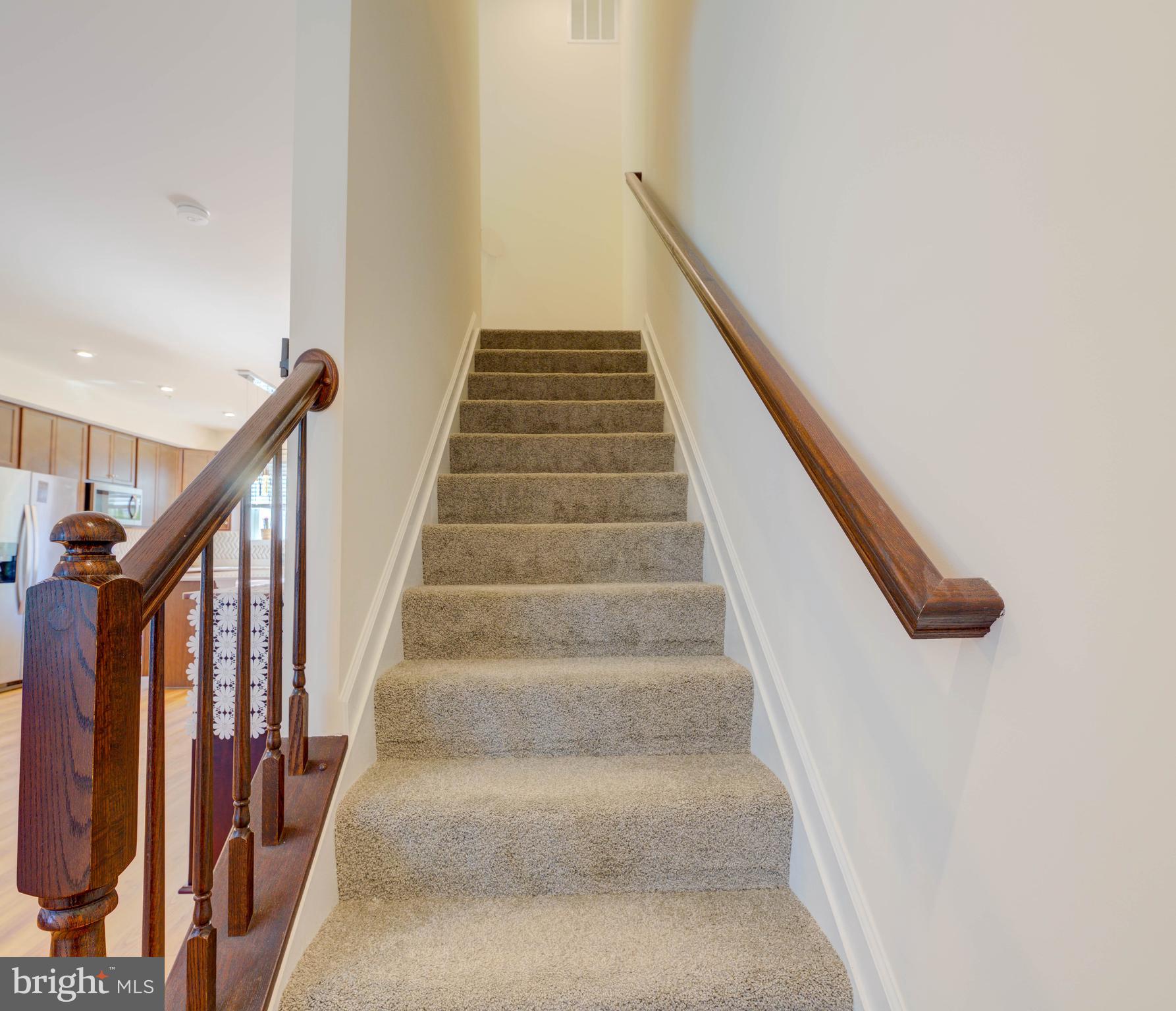 DEEP HARBOUR - Residential