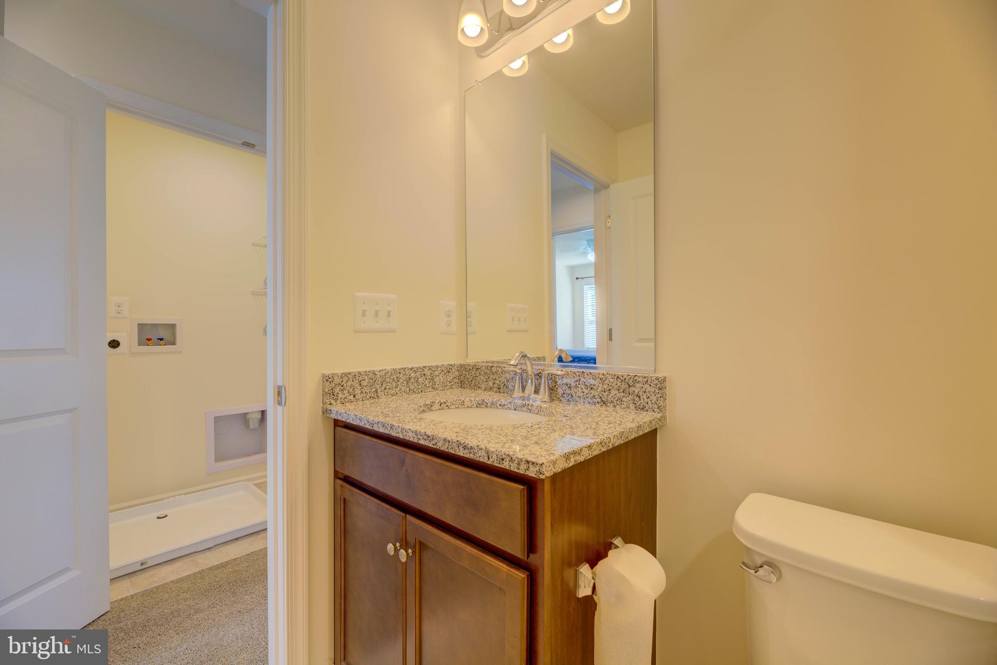 DEEP HARBOUR - Residential