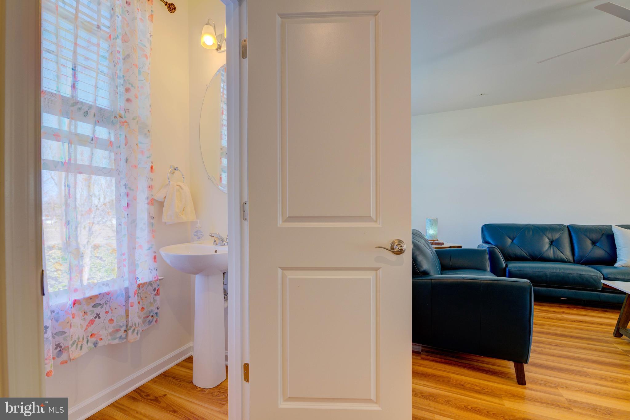 DEEP HARBOUR - Residential