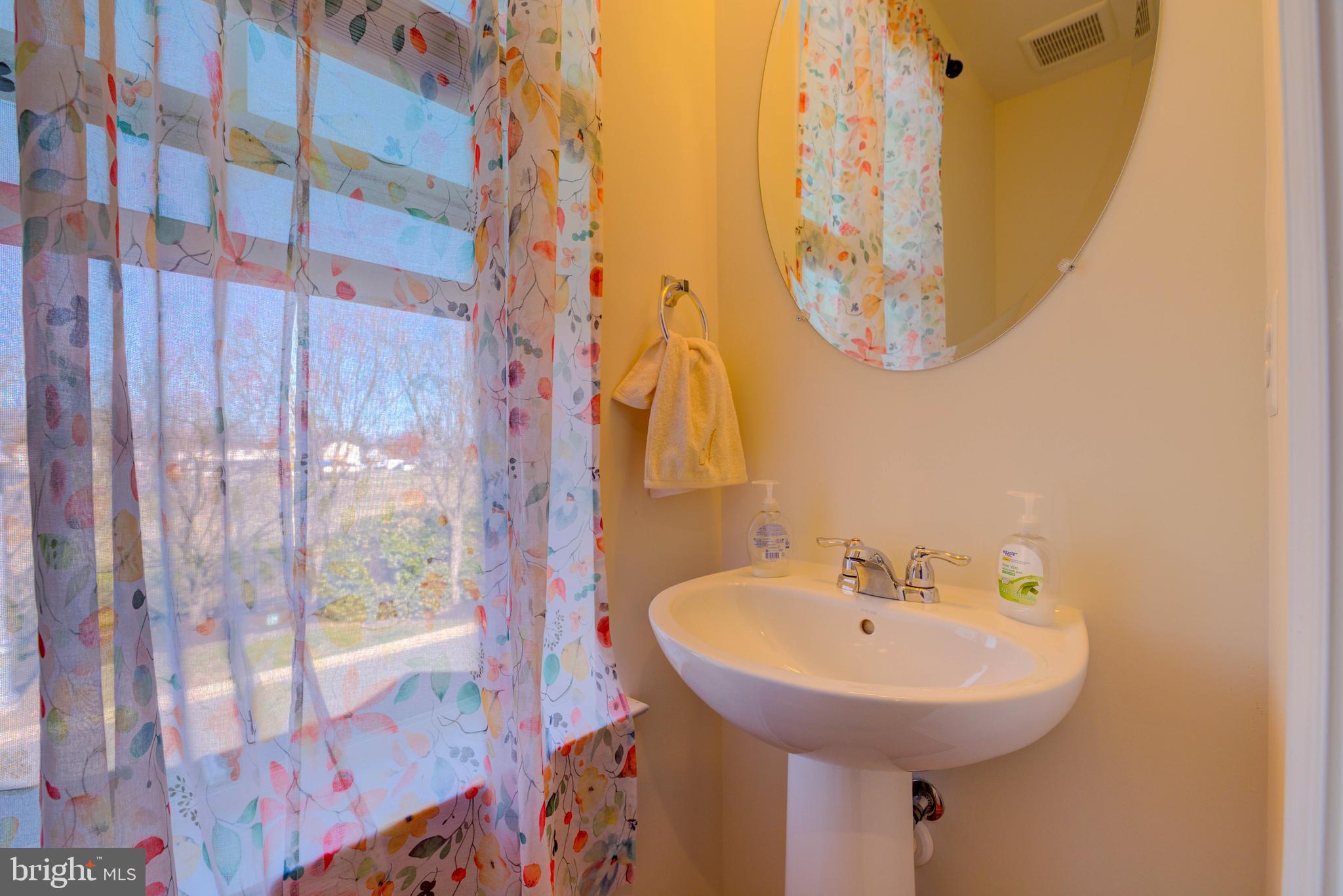 DEEP HARBOUR - Residential