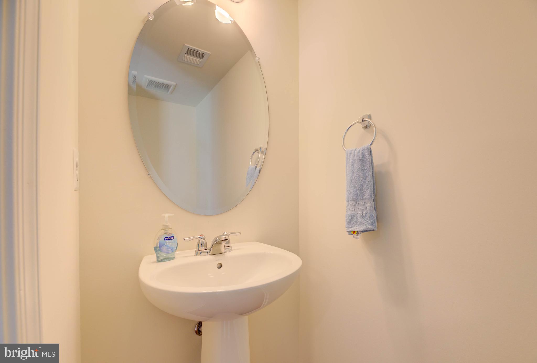 DEEP HARBOUR - Residential