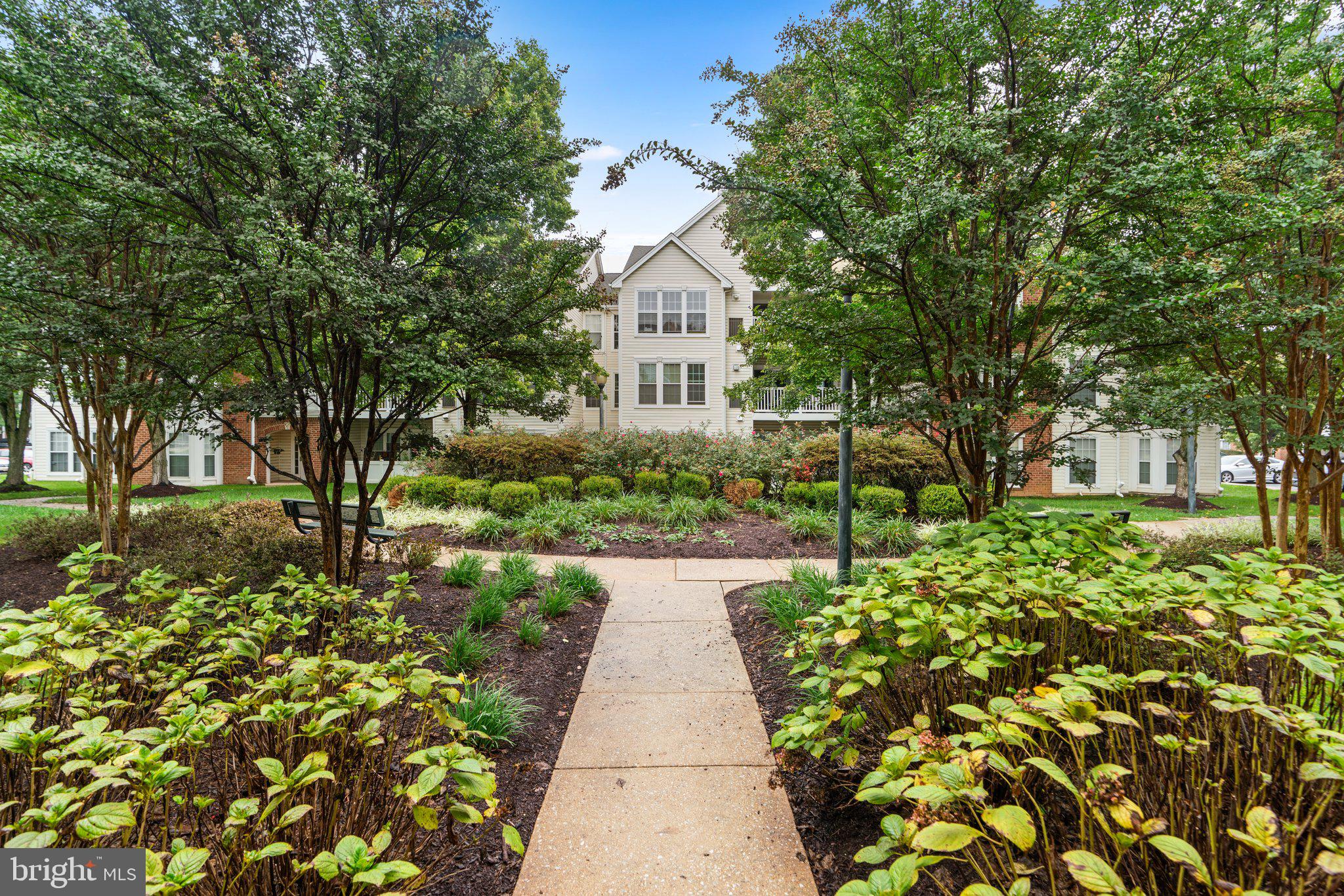 BRISTOL GREEN - Residential