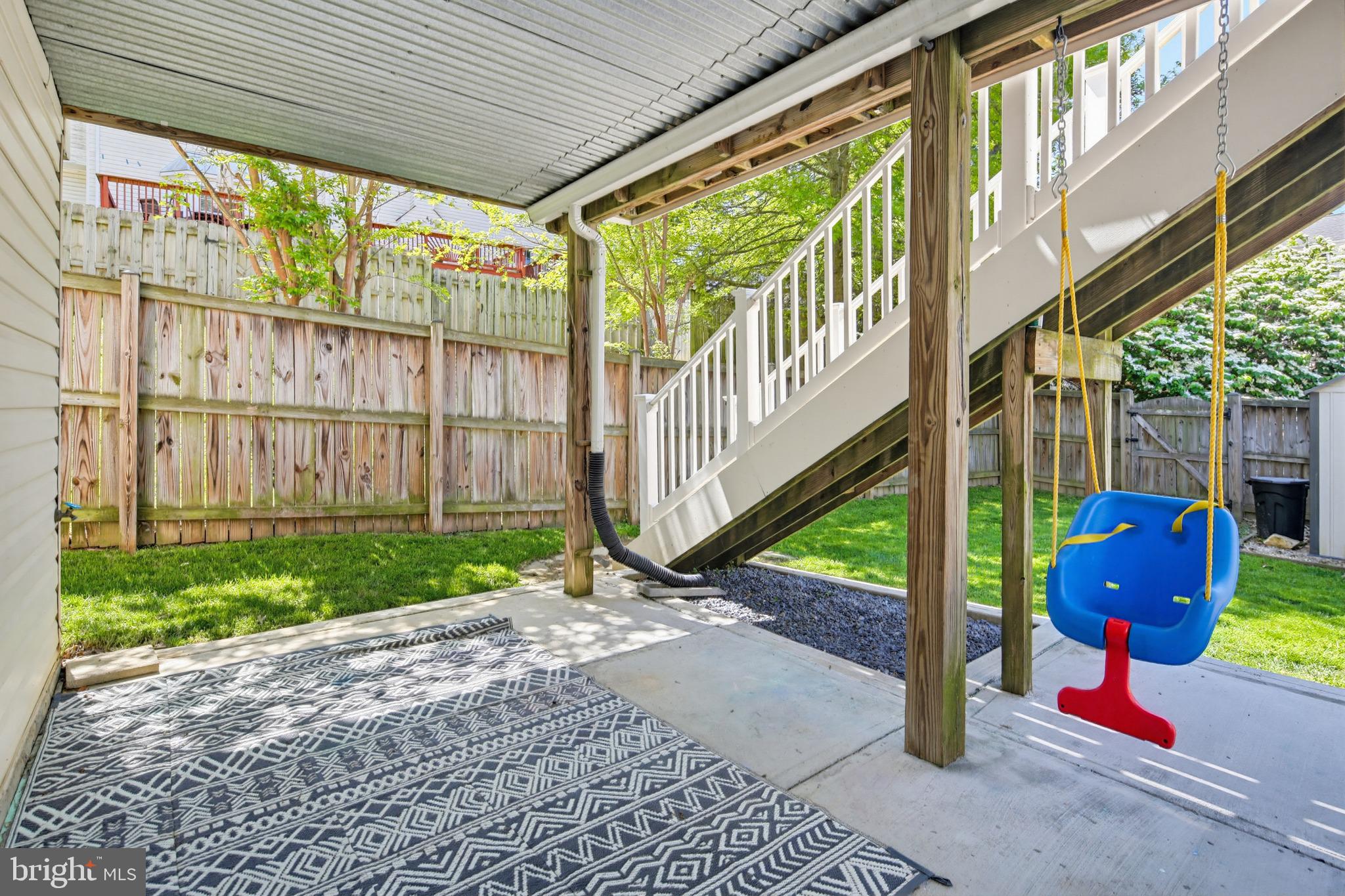 CONSTANT WOODS - Residential
