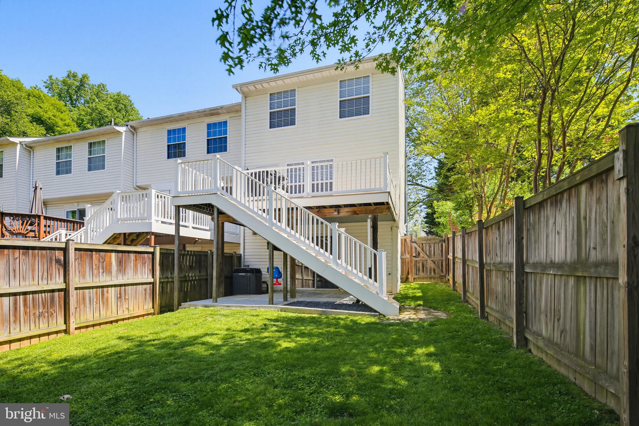 CONSTANT WOODS - Residential