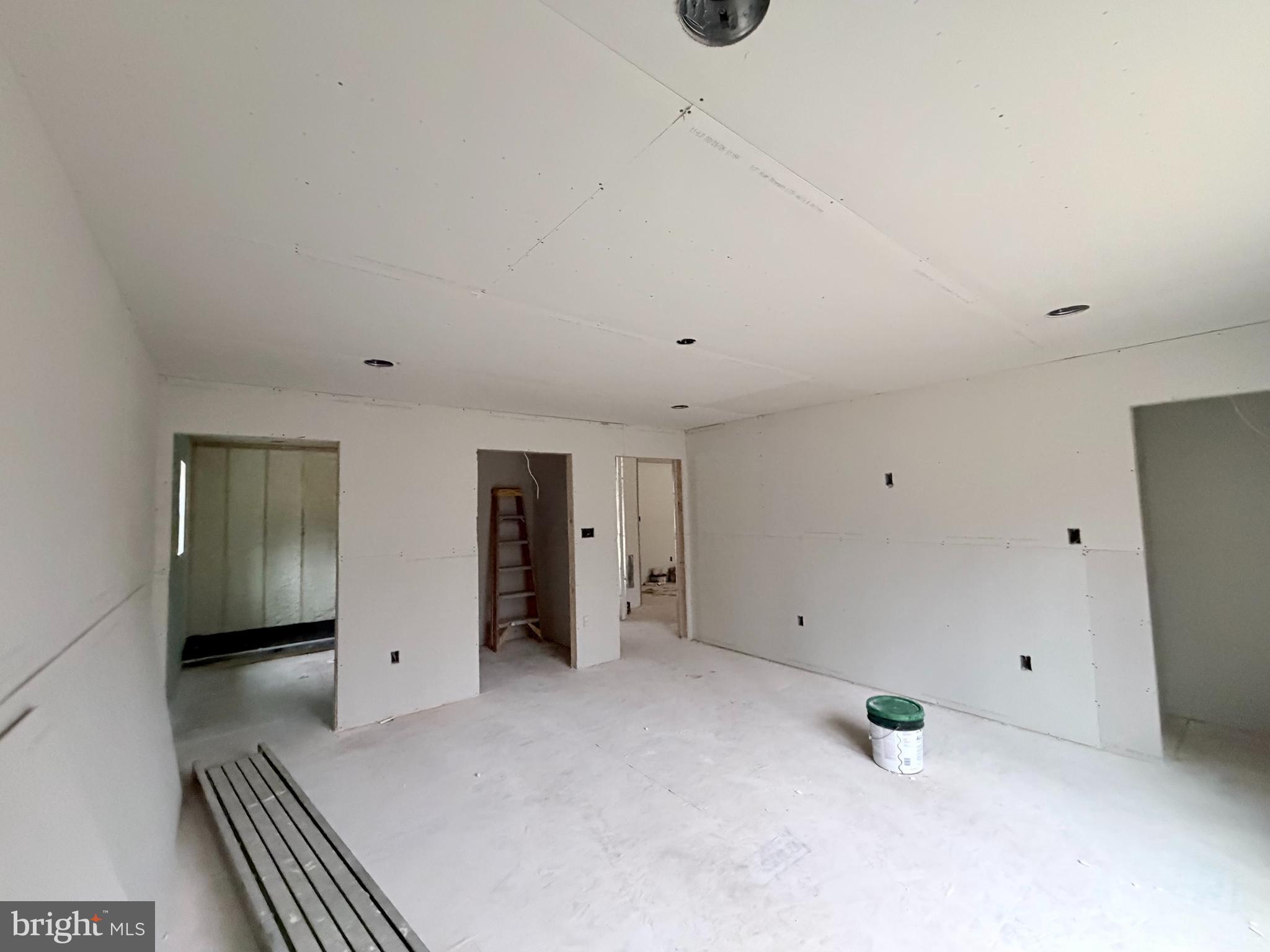 WILDE ACRES - Residential