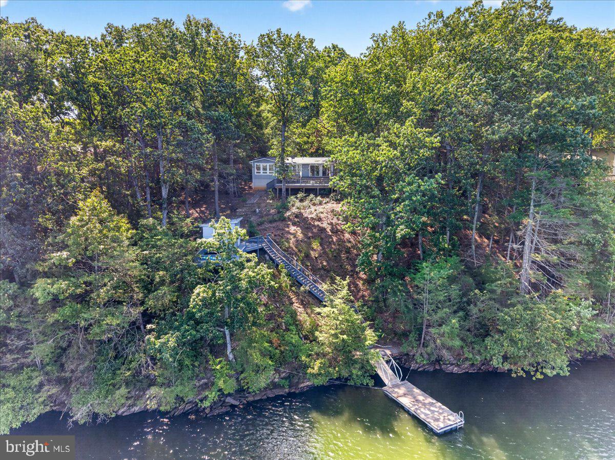 871 OLD MILL